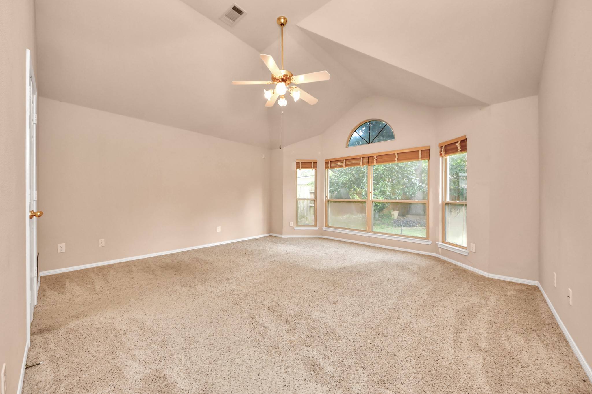 3818 S Barnett Way Property Photo 34