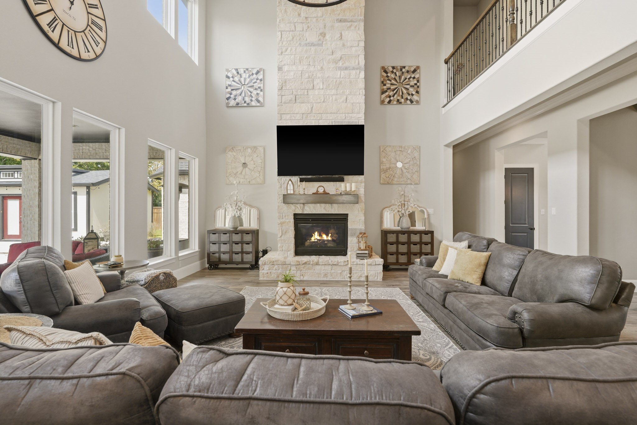 2319 Red Fox Drive Property Photo 10