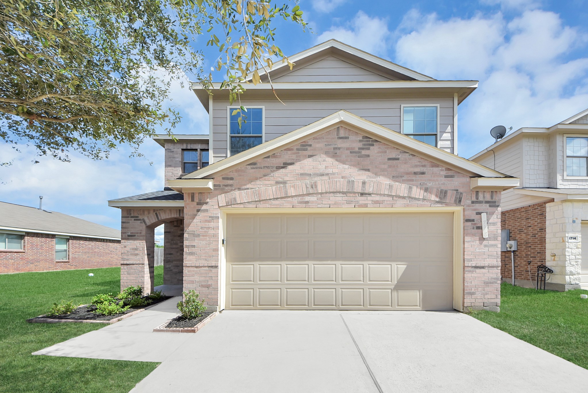1718 Peyton Circle Court Property Photo 1