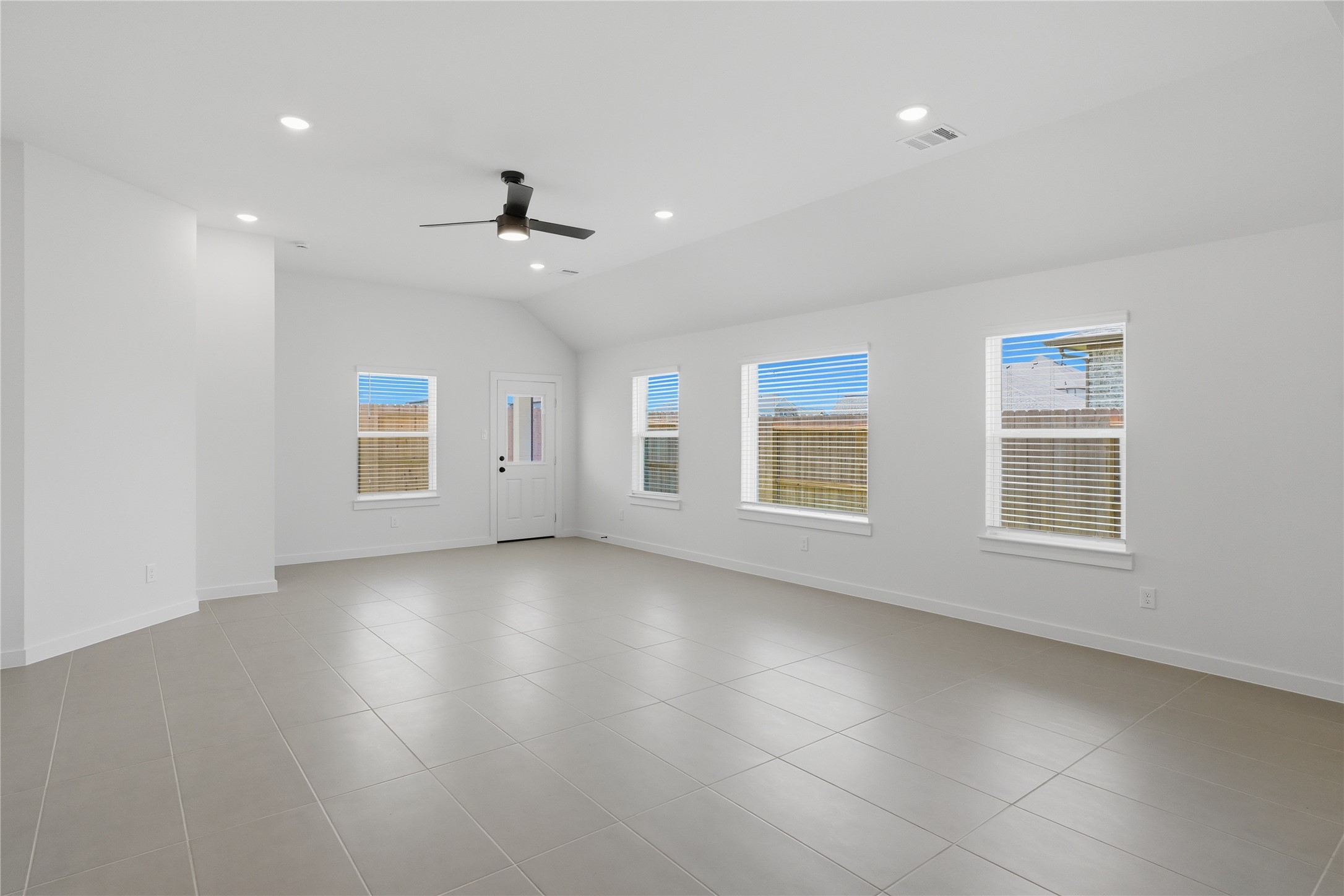 3506 Sago Palm Drive Property Photo 8