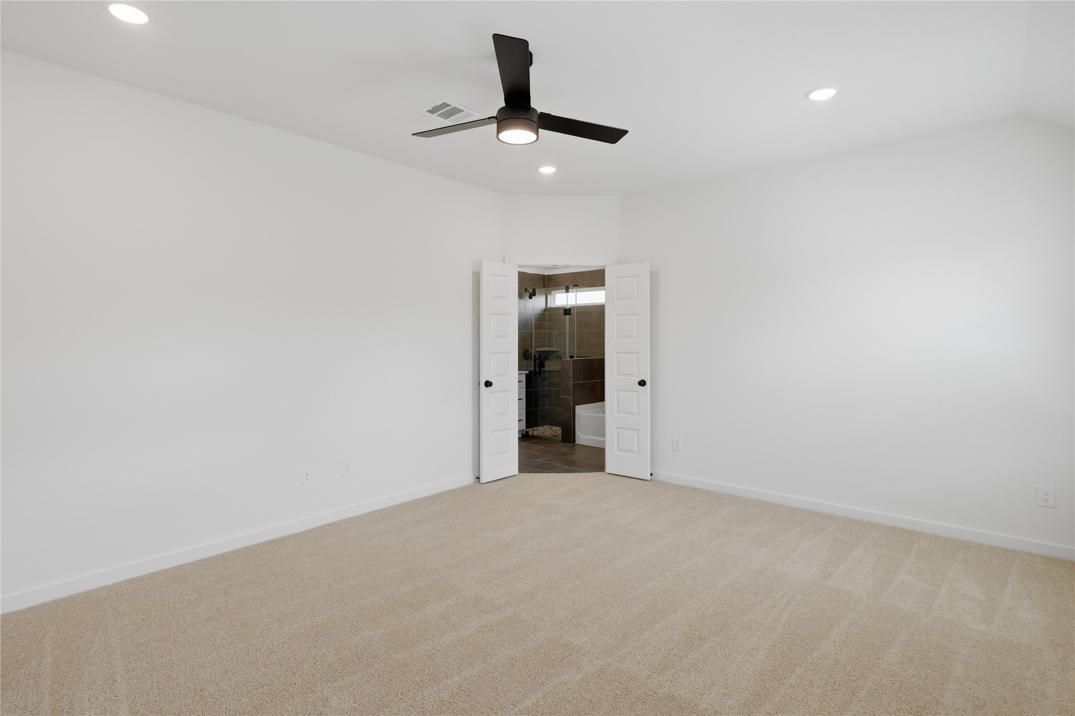 3506 Sago Palm Drive Property Photo 14