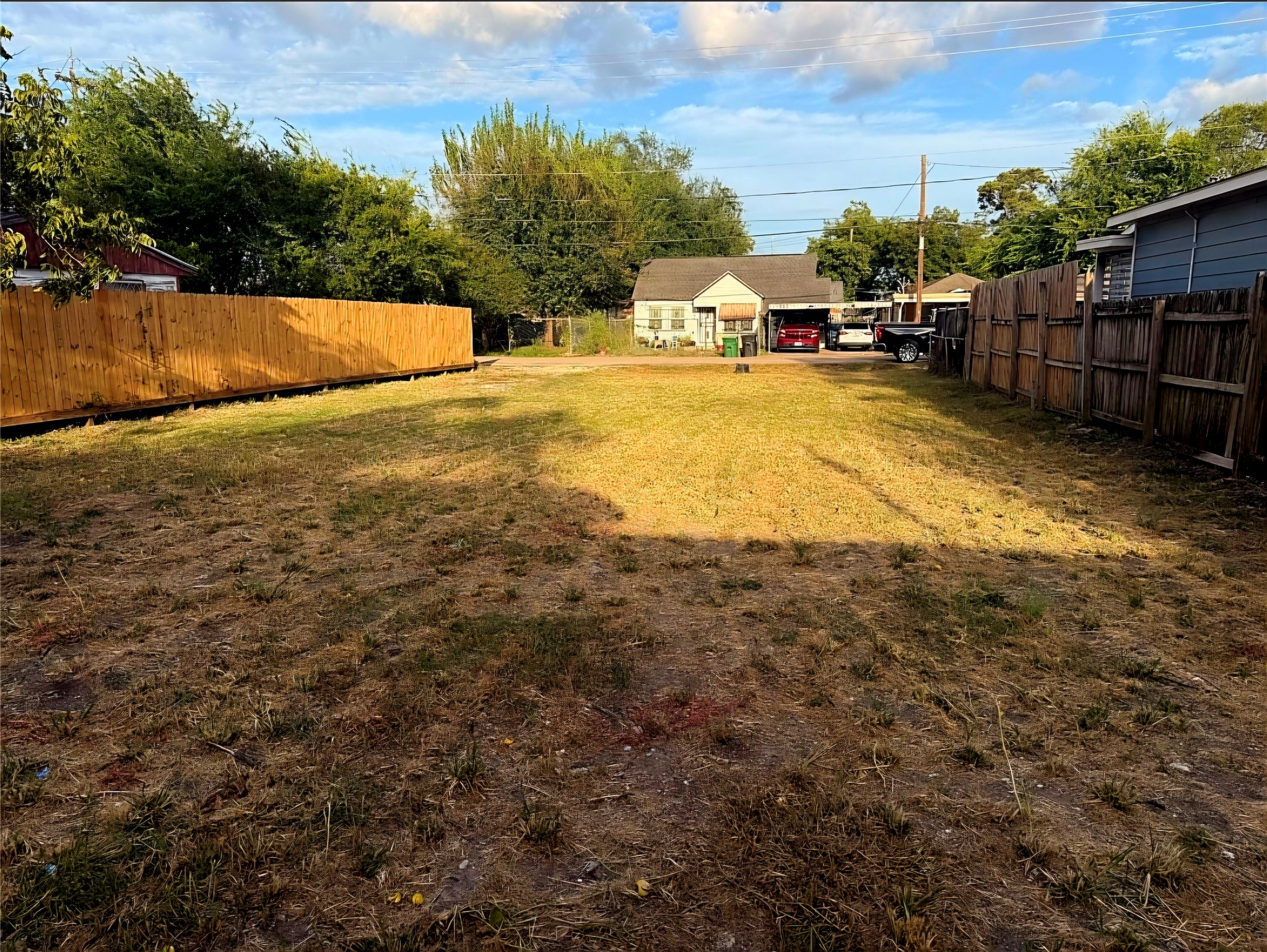 4305 Castor Street Property Photo 1