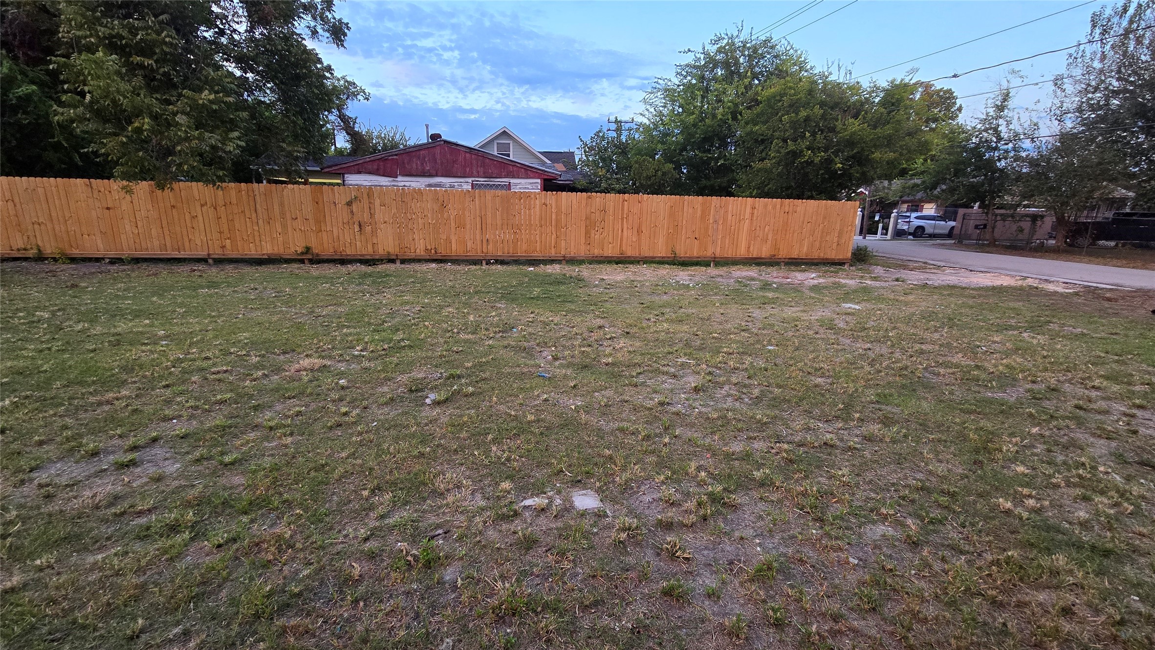 4305 Castor Street Property Photo 10