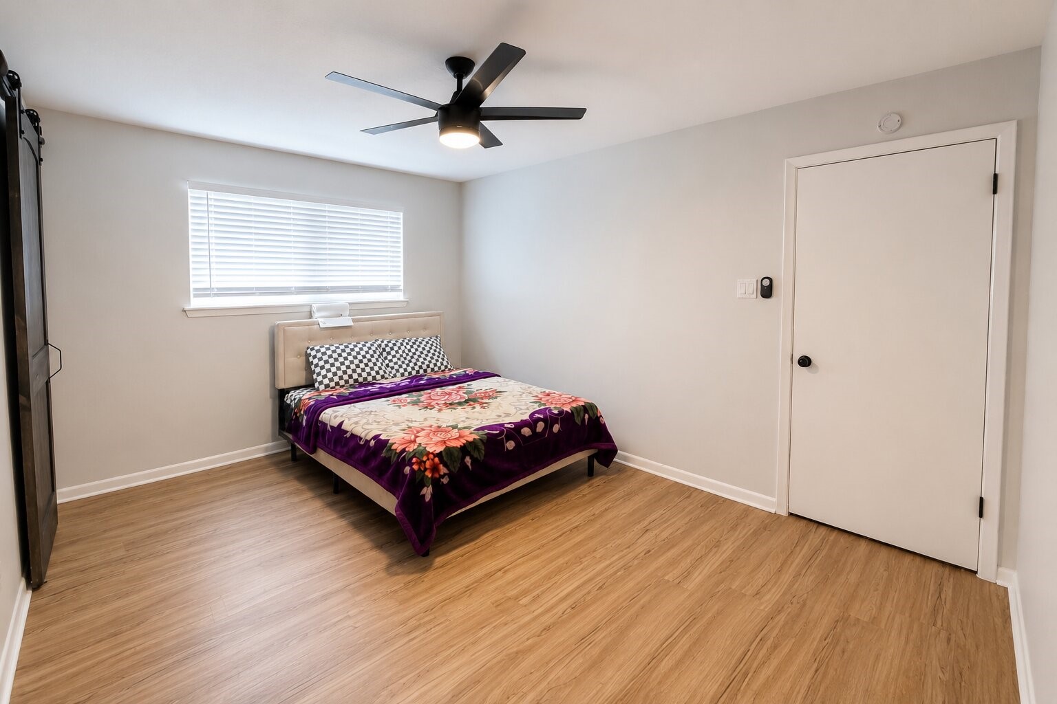 13638 Greenridge Drive Property Photo 10