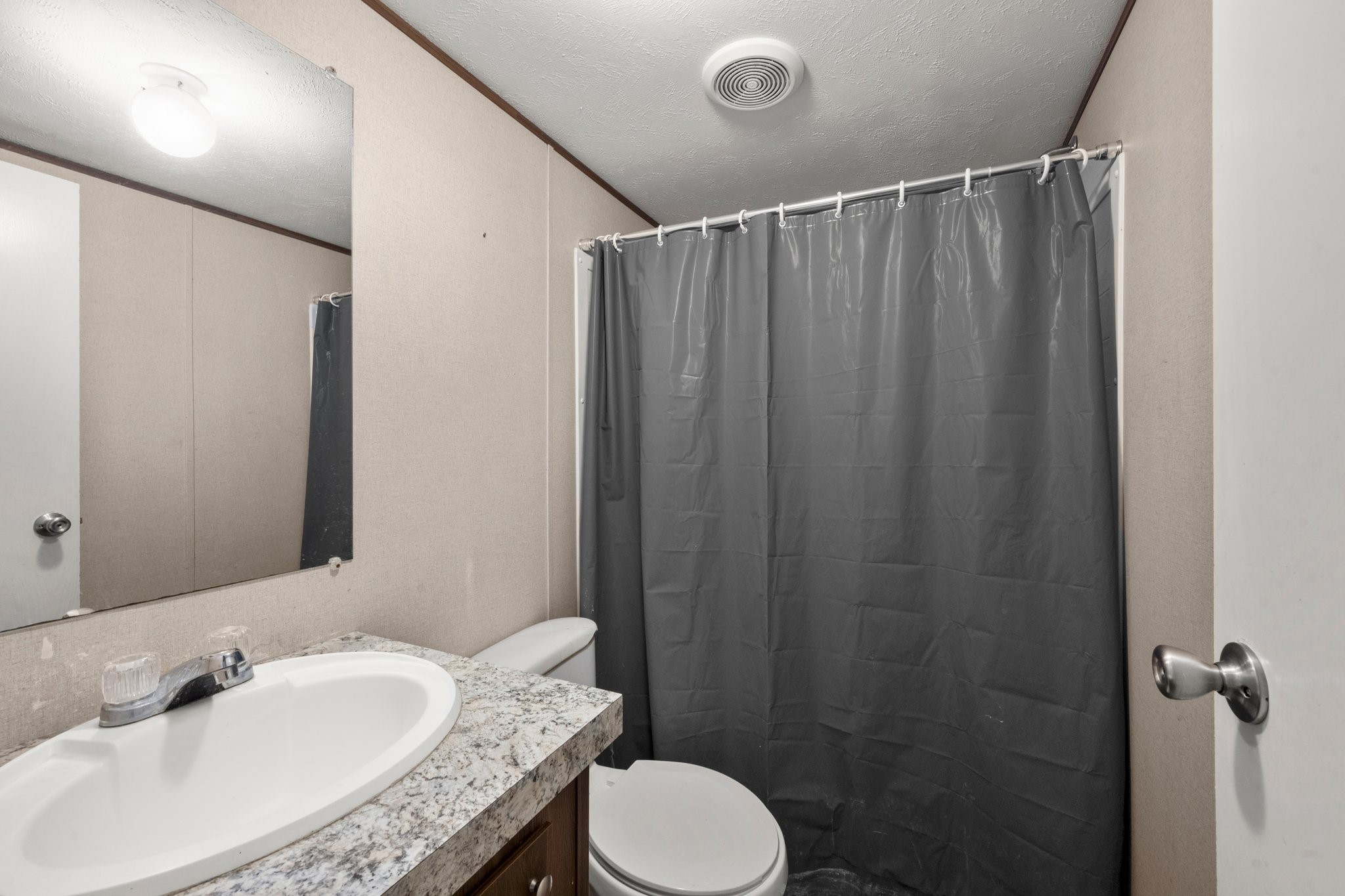 523 Fairfax Lane Property Photo 10