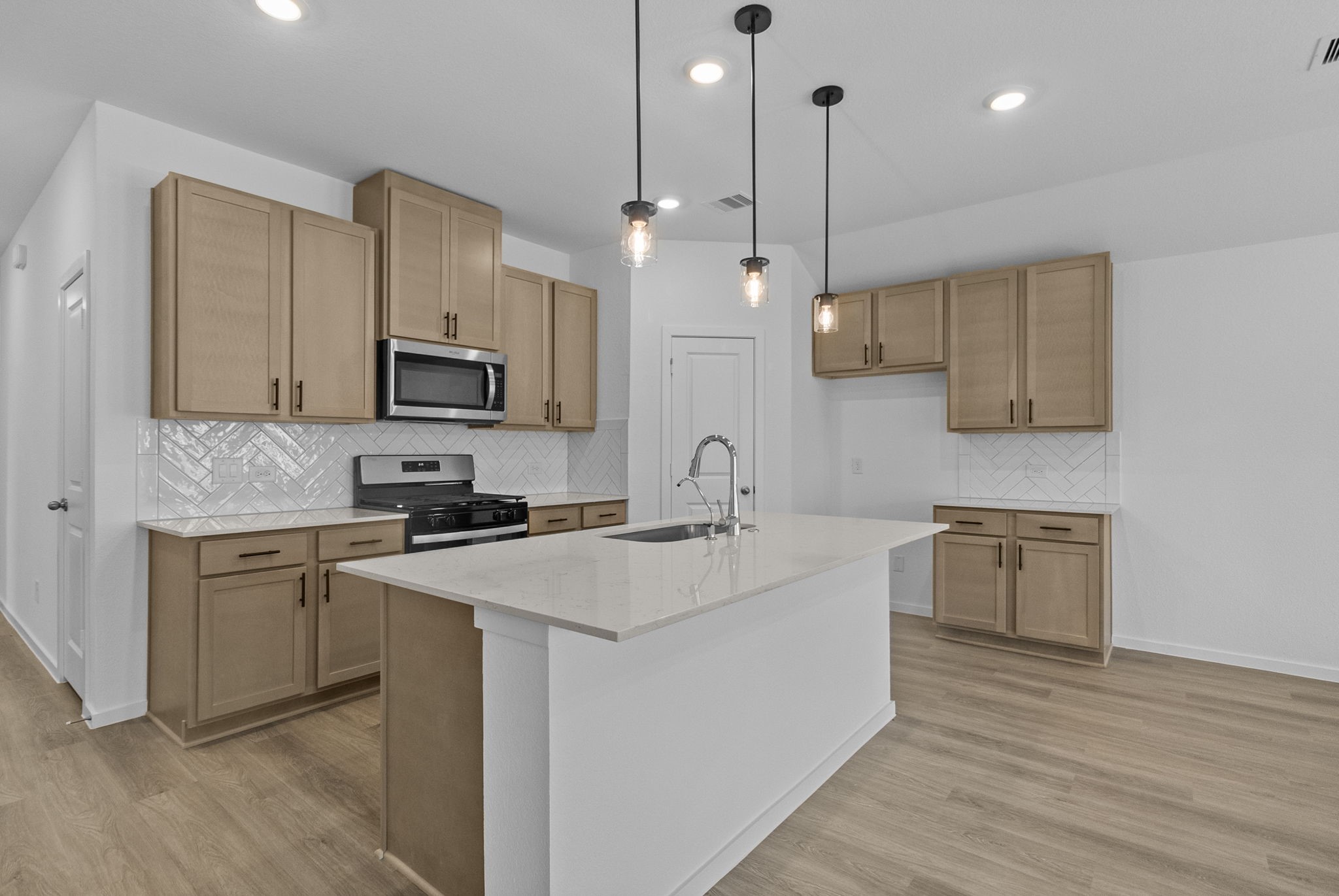 21935 Messina Springs Drive Property Photo 13