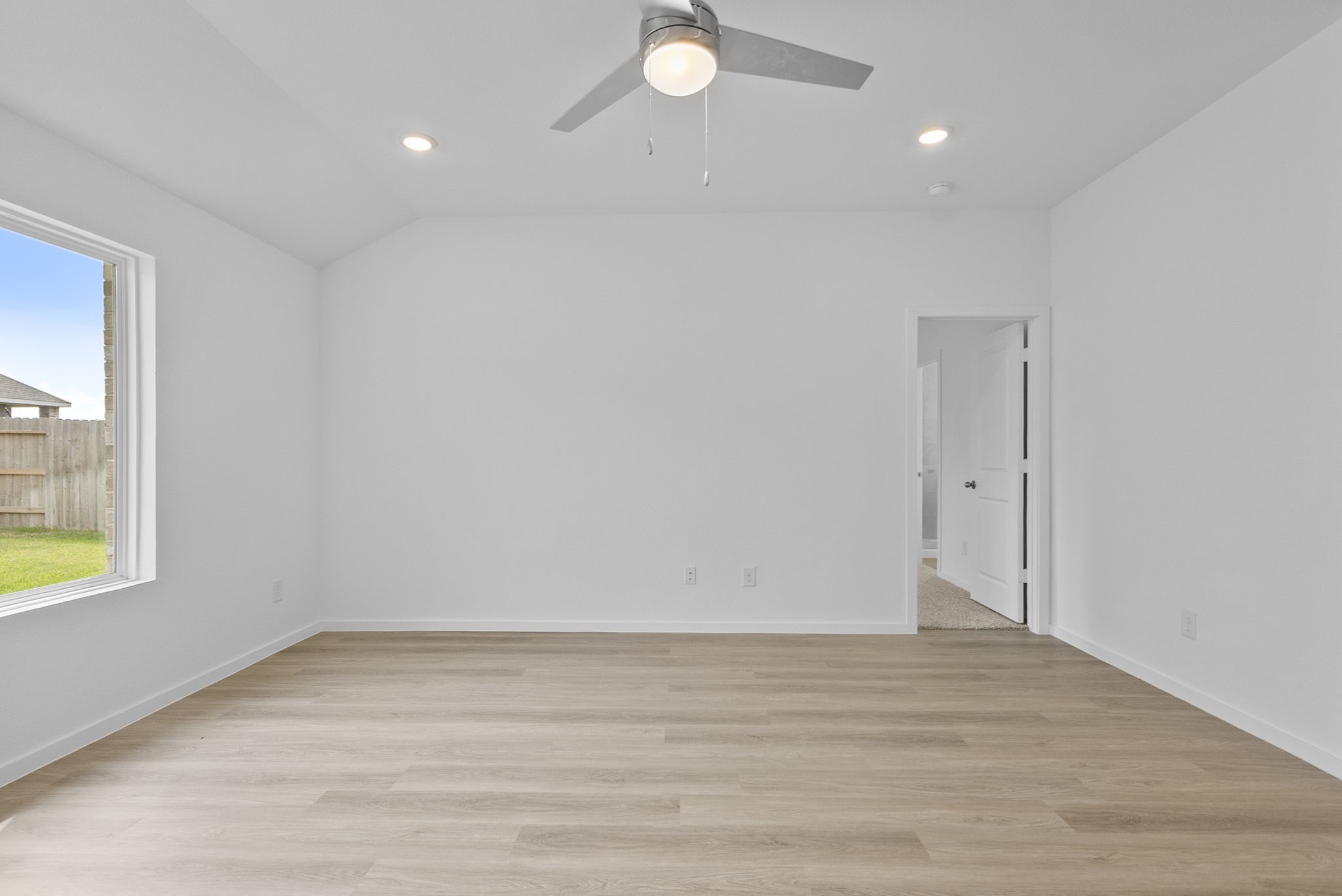 21935 Messina Springs Drive Property Photo 17