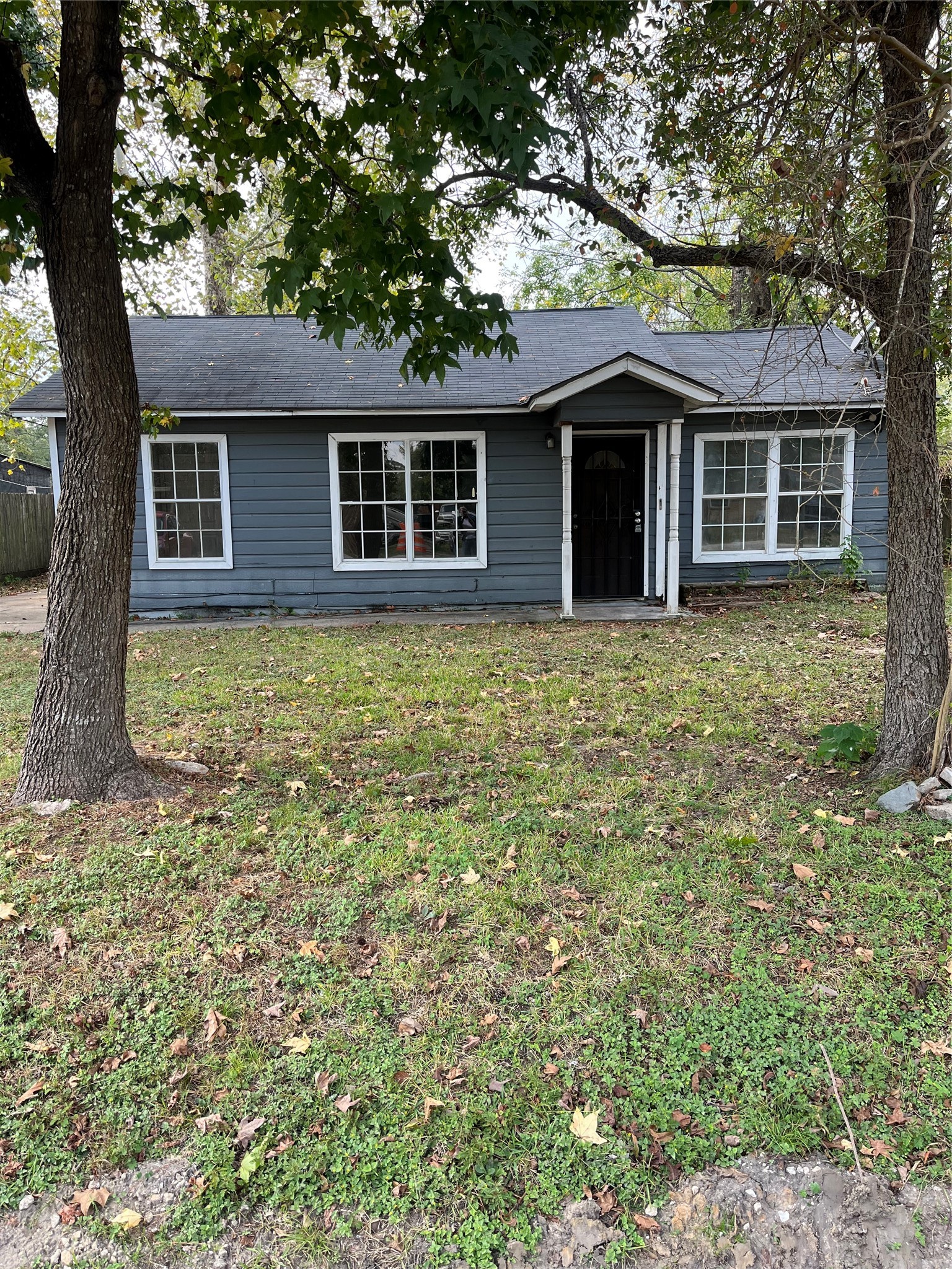 10533 Barnham Street Property Photo 1