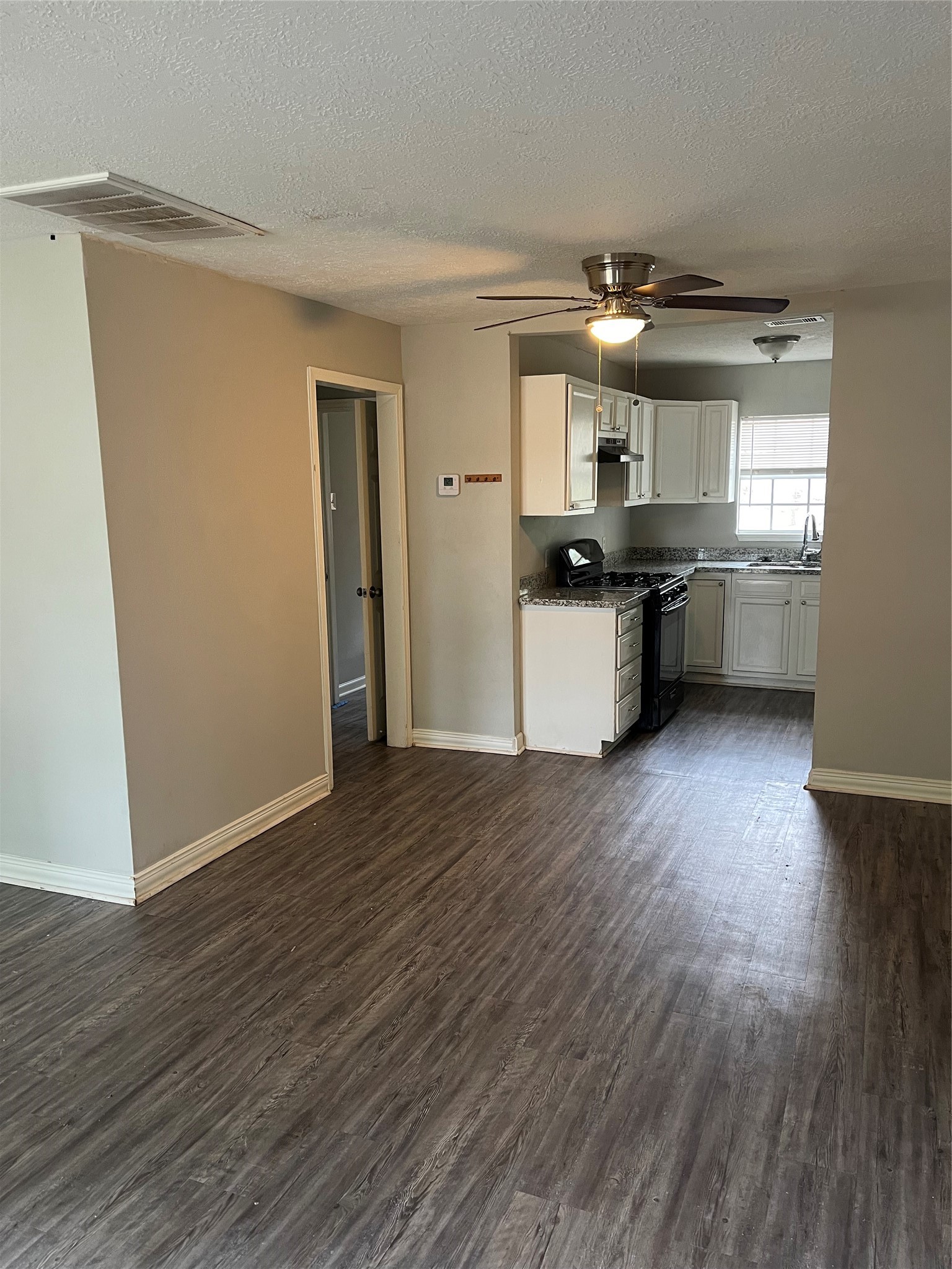 10533 Barnham Street Property Photo 3