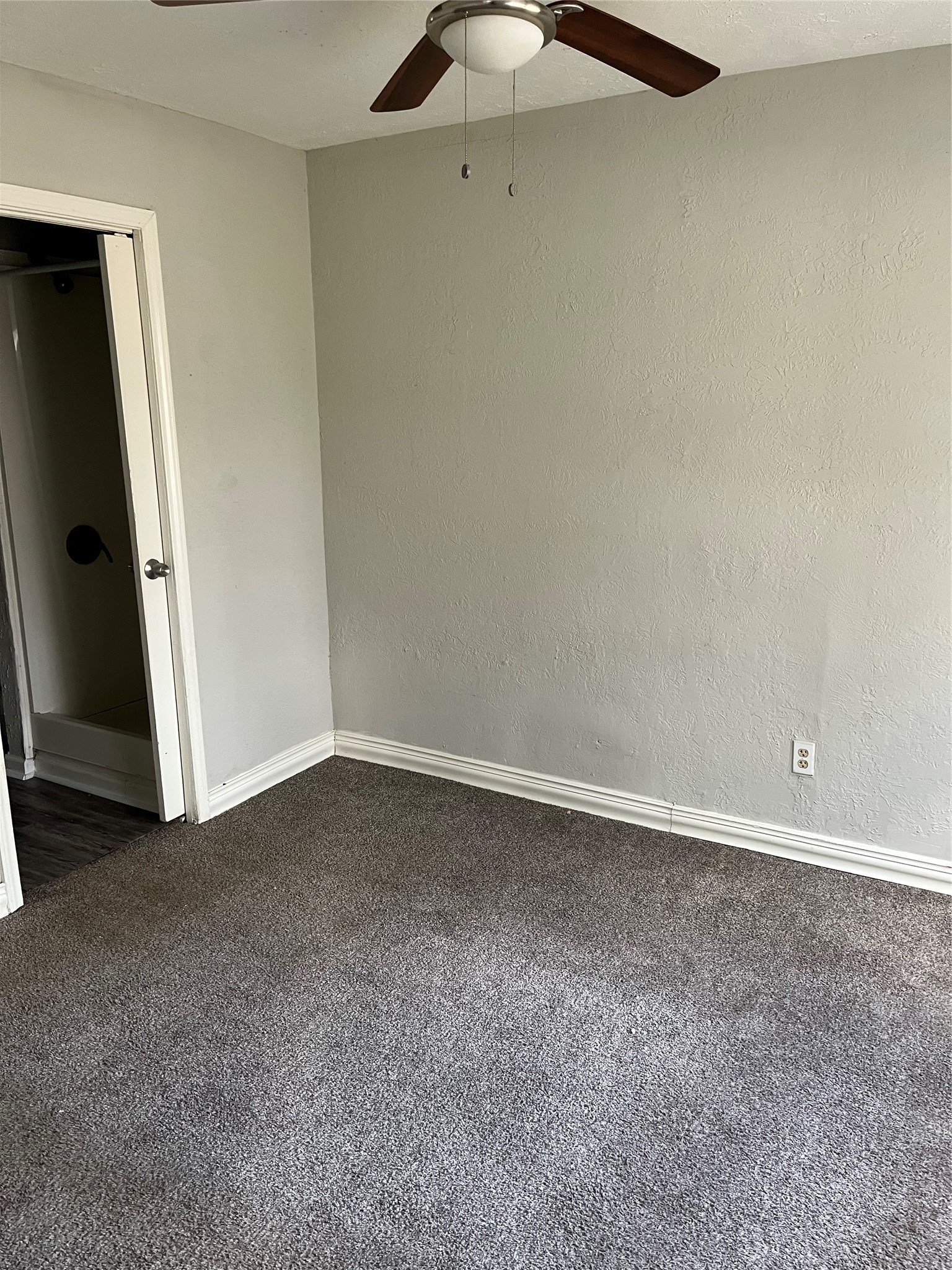 10533 Barnham Street Property Photo 7
