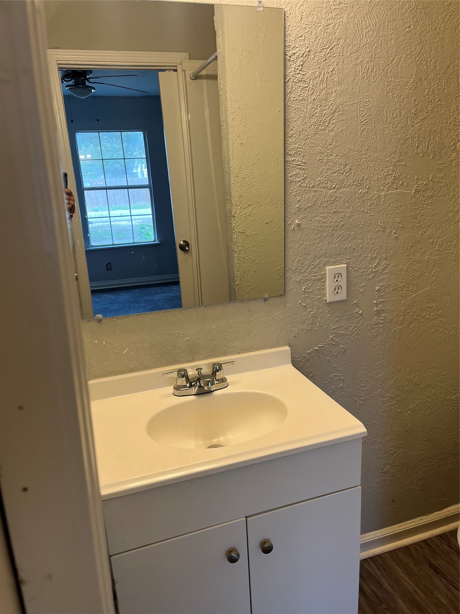 10533 Barnham Street Property Photo 10