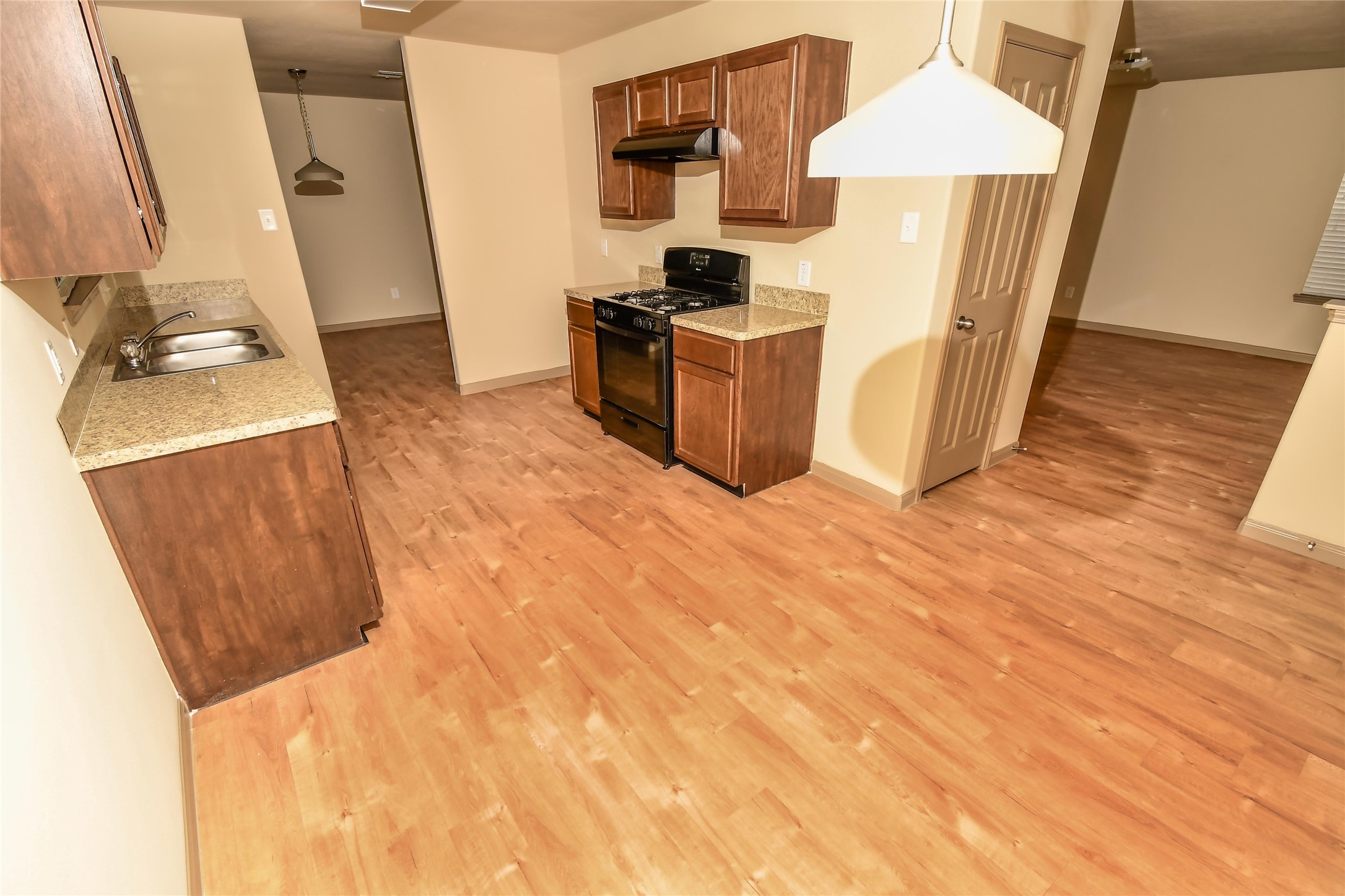 2446 Jonahs Way Property Photo 3
