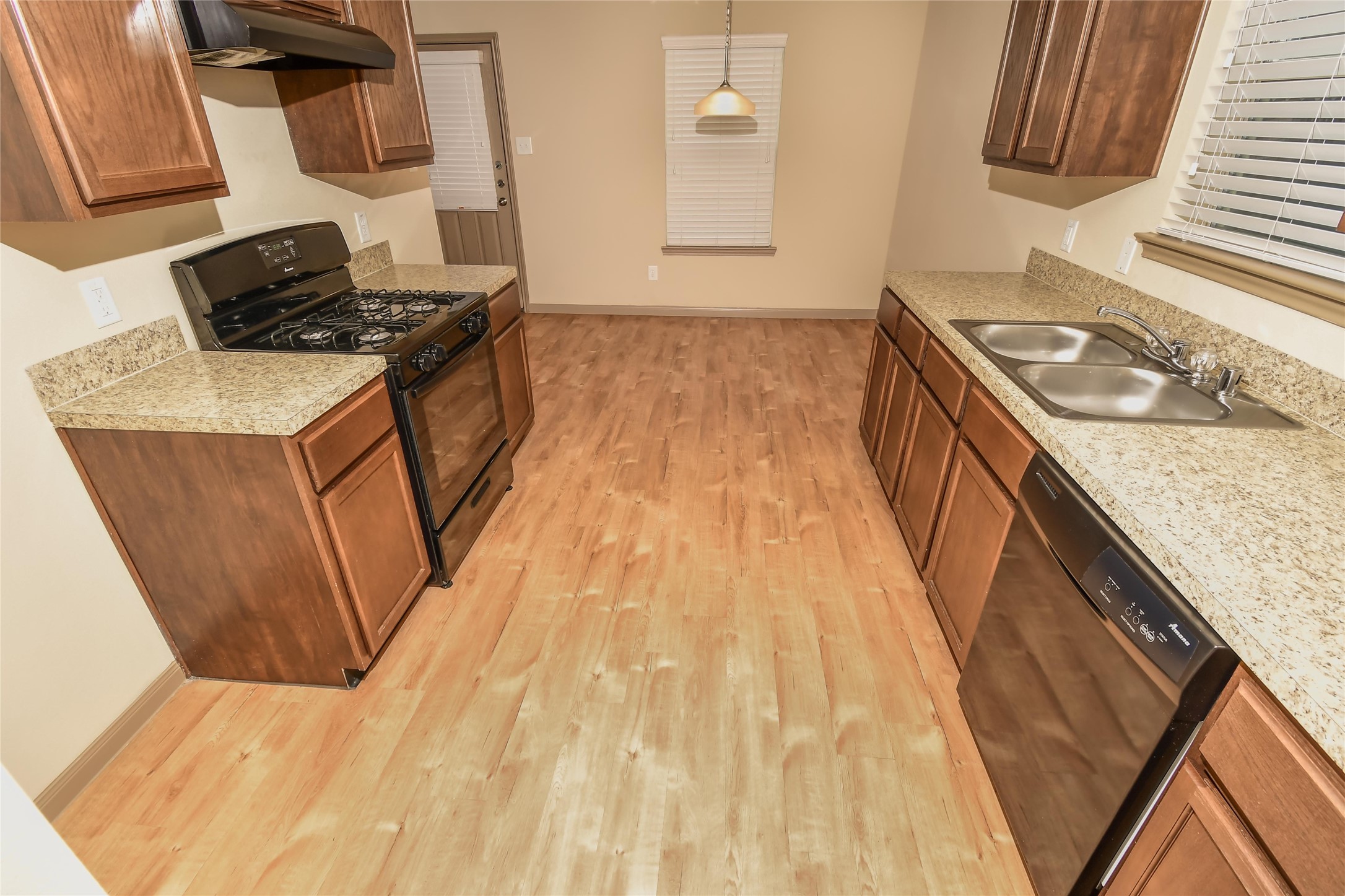 2446 Jonahs Way Property Photo 5