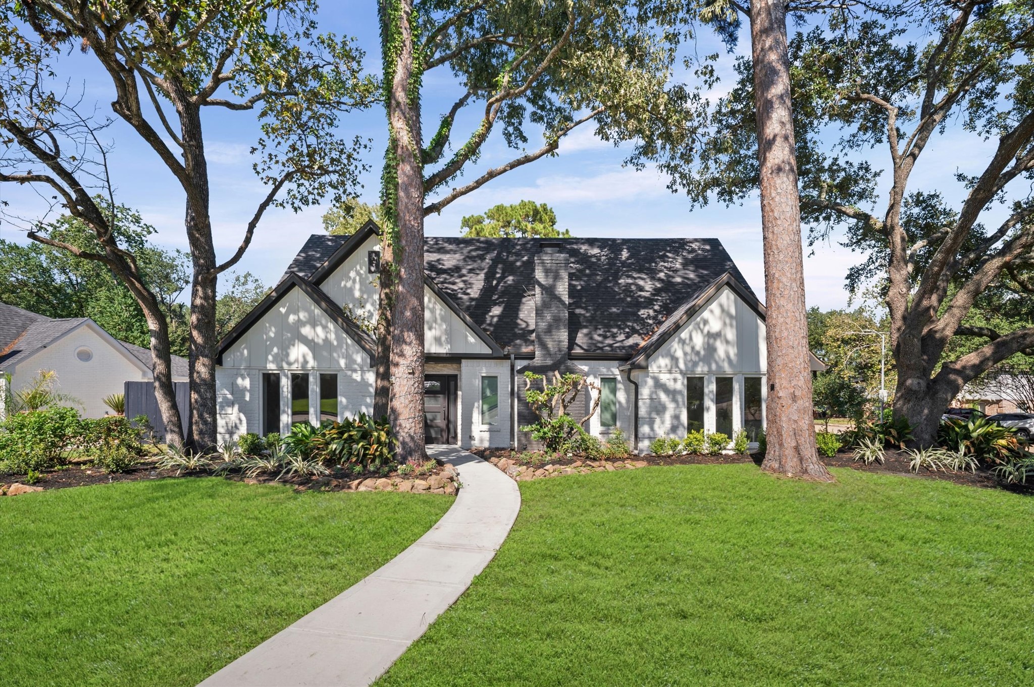 20302 Arrow Cove Drive Property Photo 1