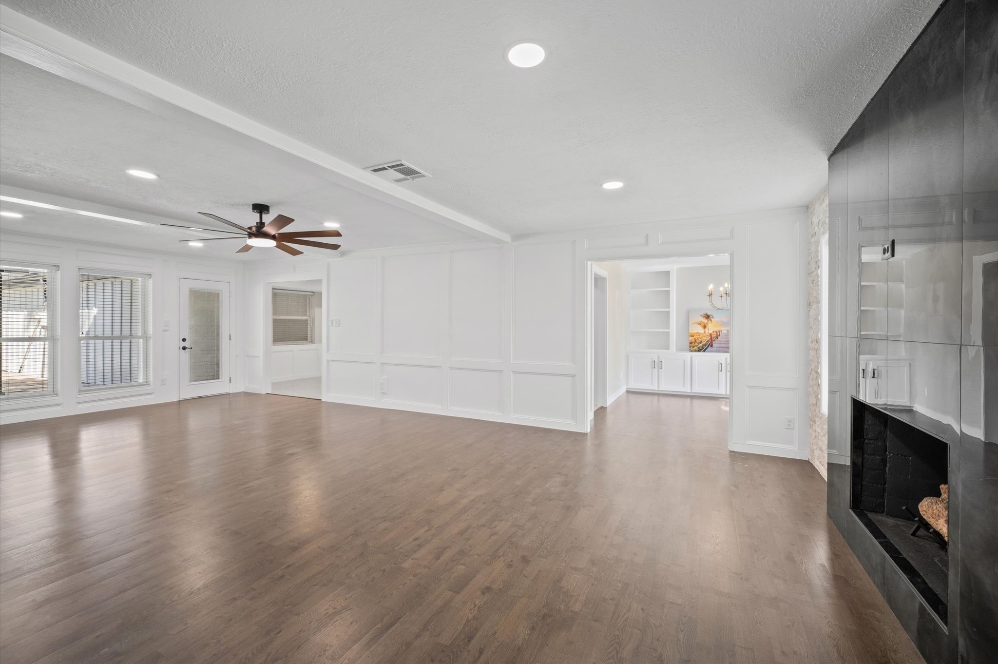 20302 Arrow Cove Drive Property Photo 5