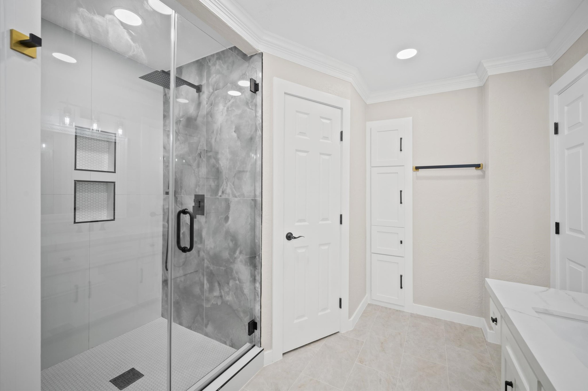 20302 Arrow Cove Drive Property Photo 15