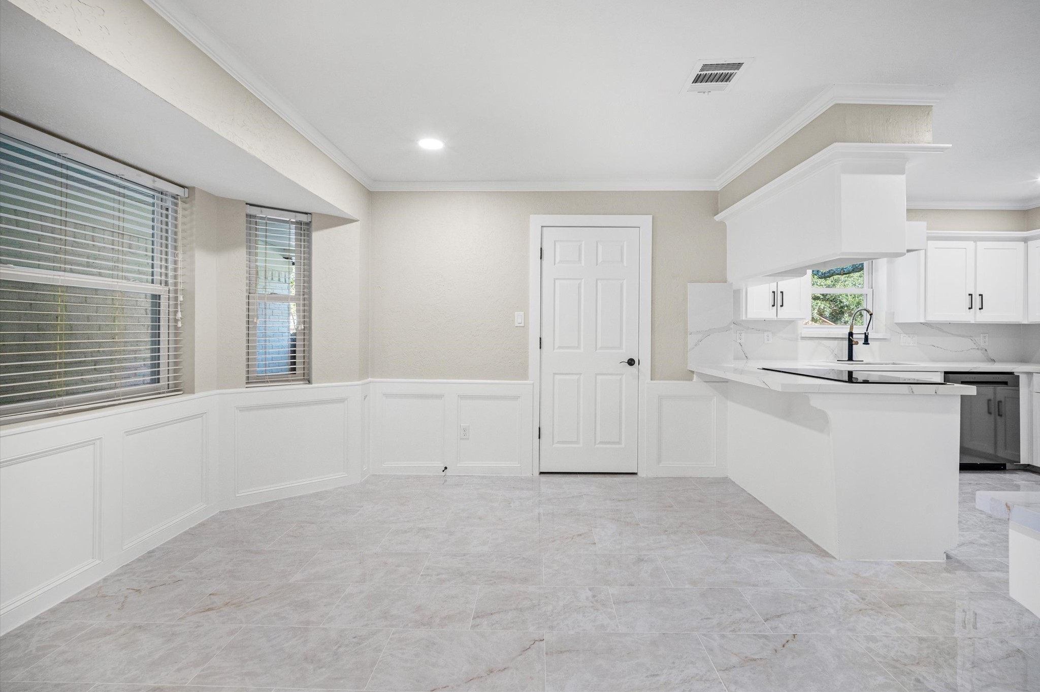 20302 Arrow Cove Drive Property Photo 20