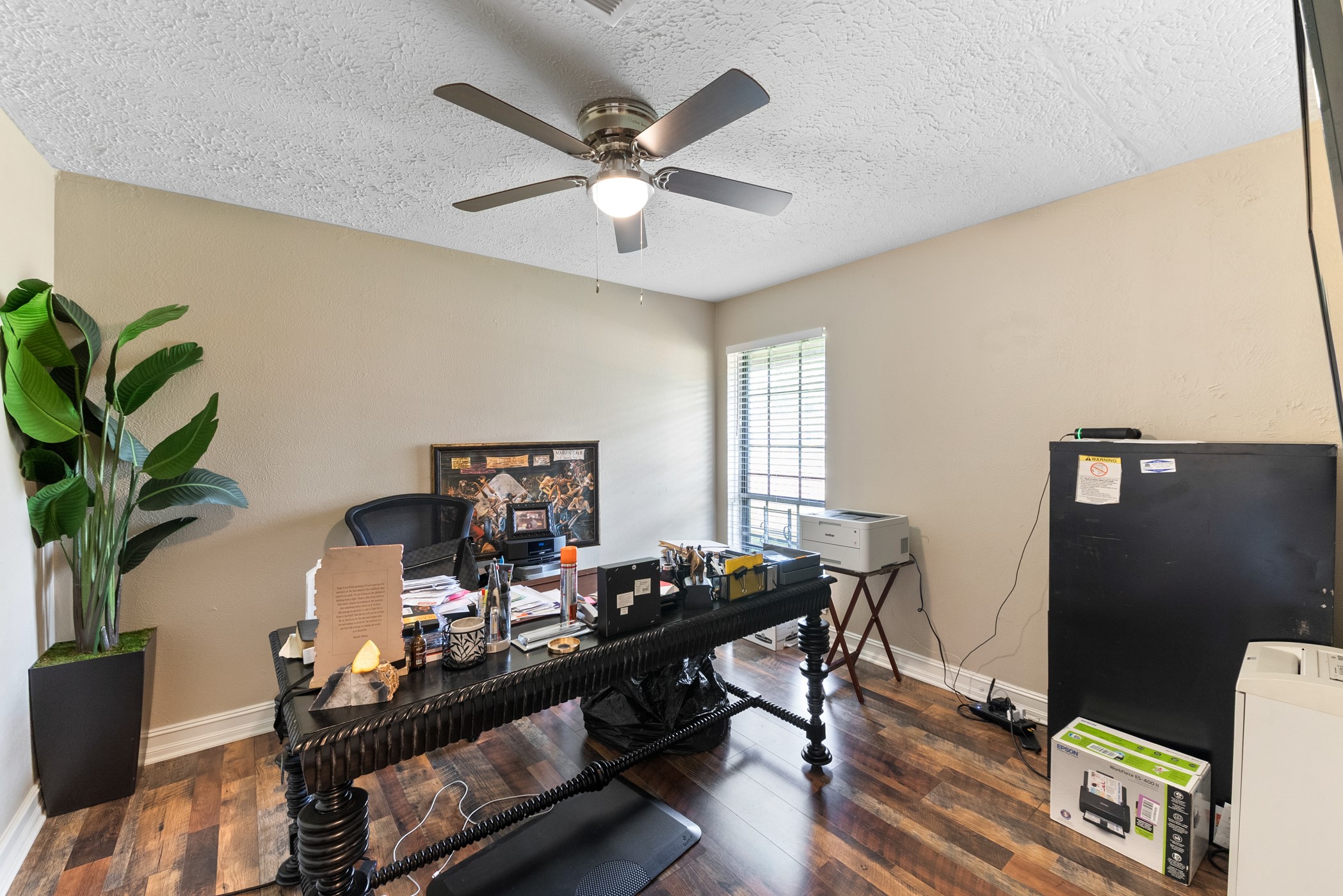 4302 Marchant Road Property Photo 8