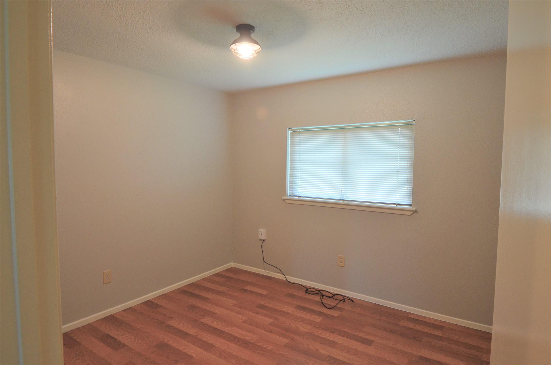 24006 Merry Oaks Drive Property Photo 10