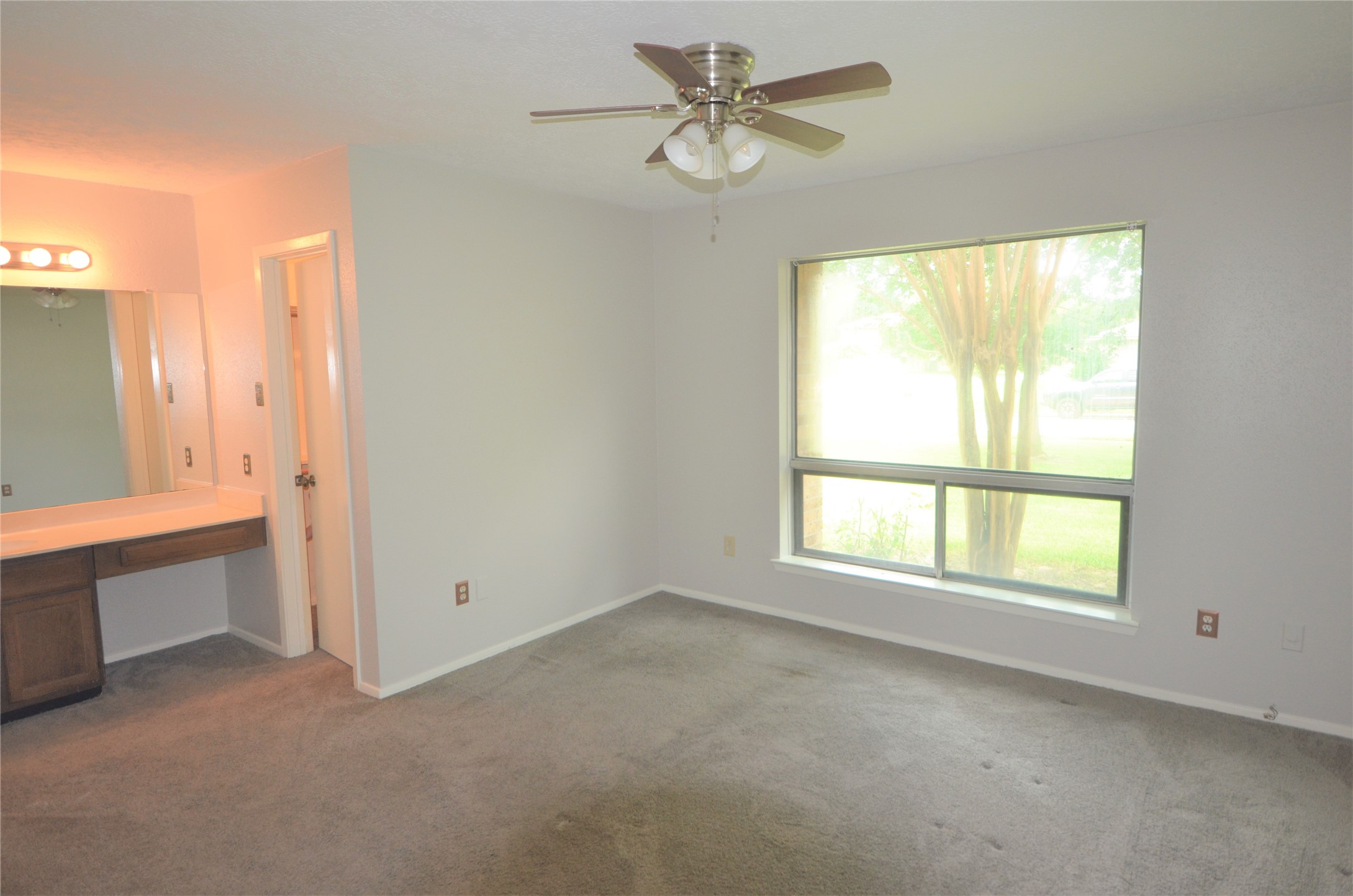 24006 Merry Oaks Drive Property Photo 15