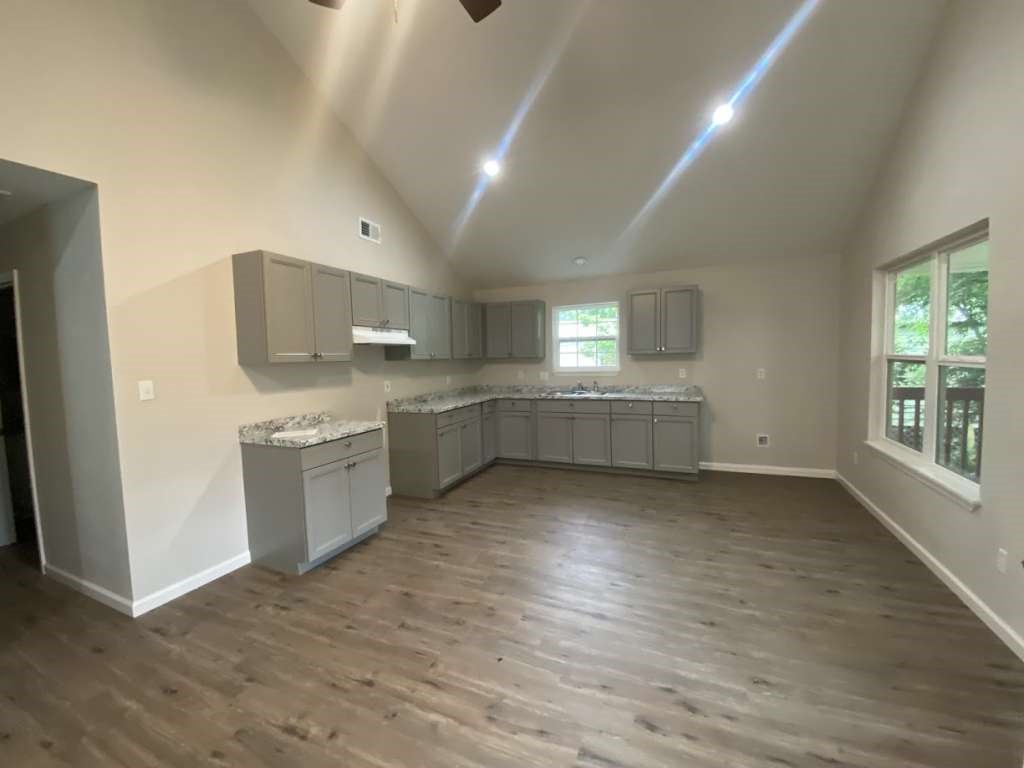 269 Wood Fern Property Photo 8