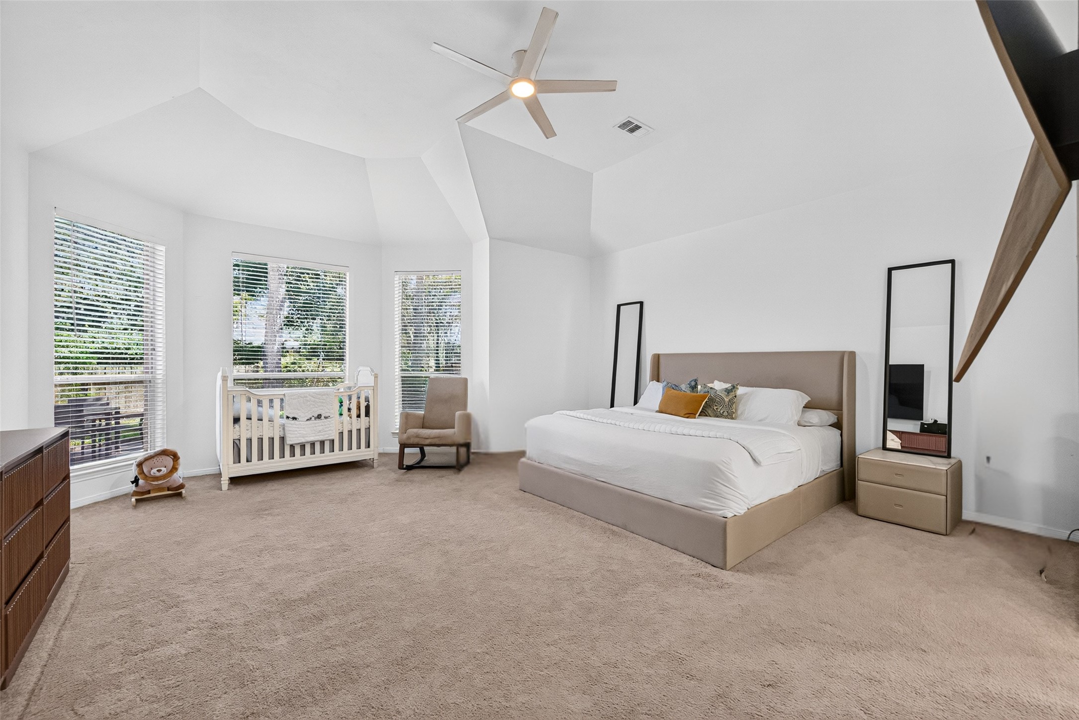 10335 Shipmans Landing Drive Property Photo 14