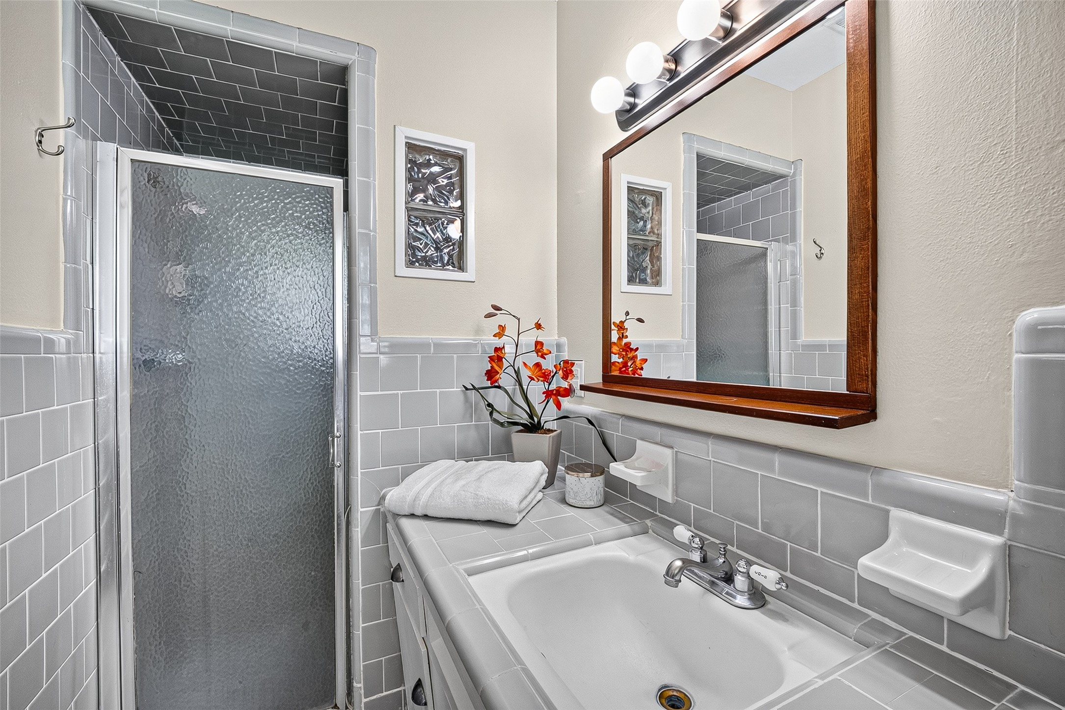 9650 Meadowcroft Drive Property Photo 29