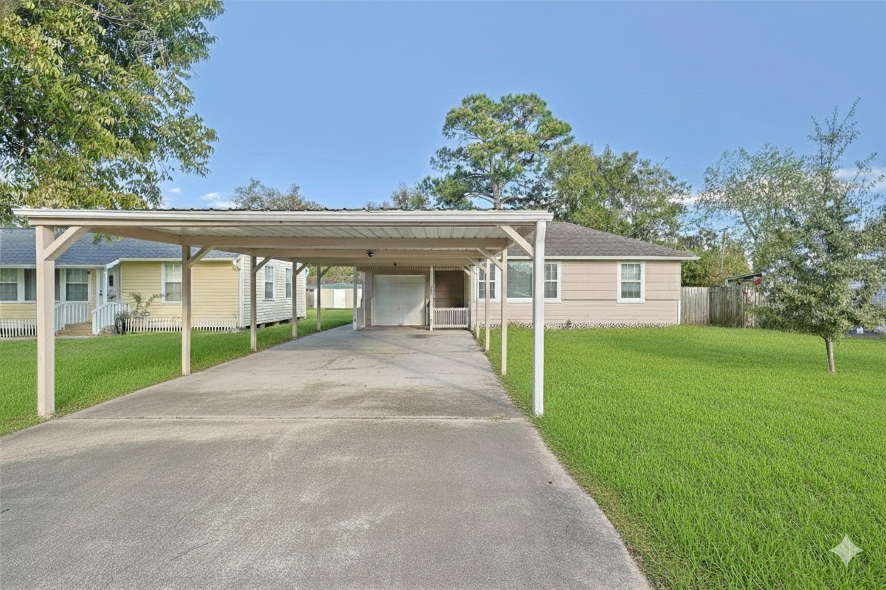 207 Farrer Street Property Photo 1
