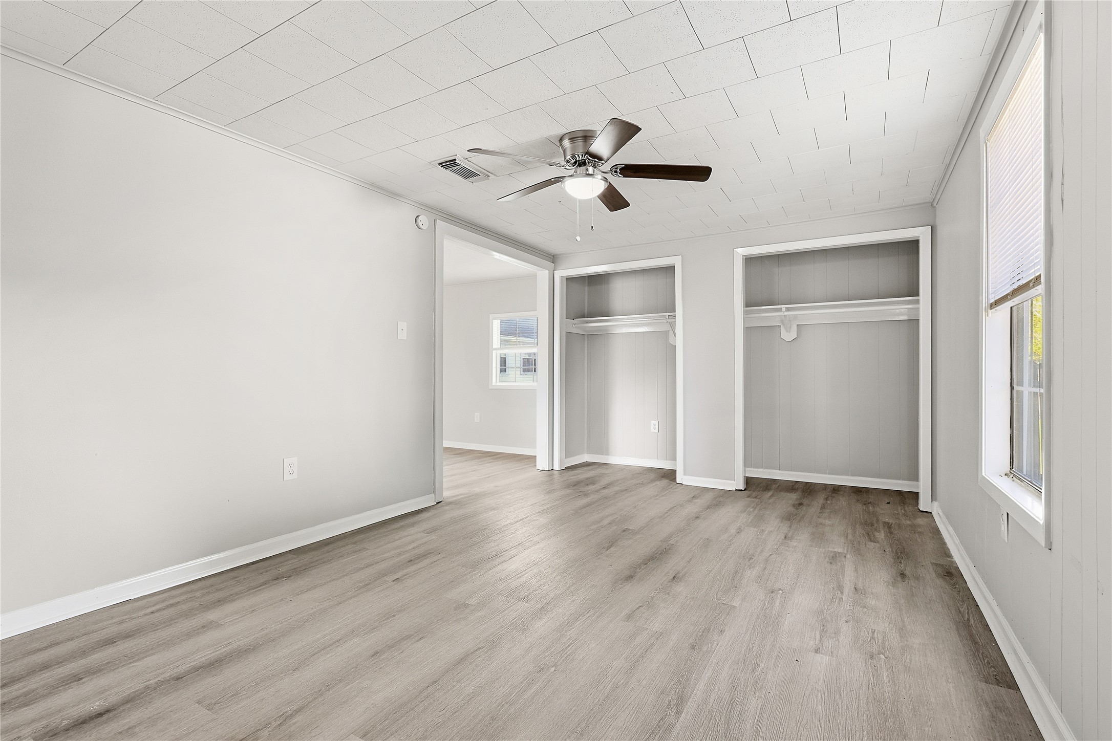 207 Farrer Street Property Photo 20