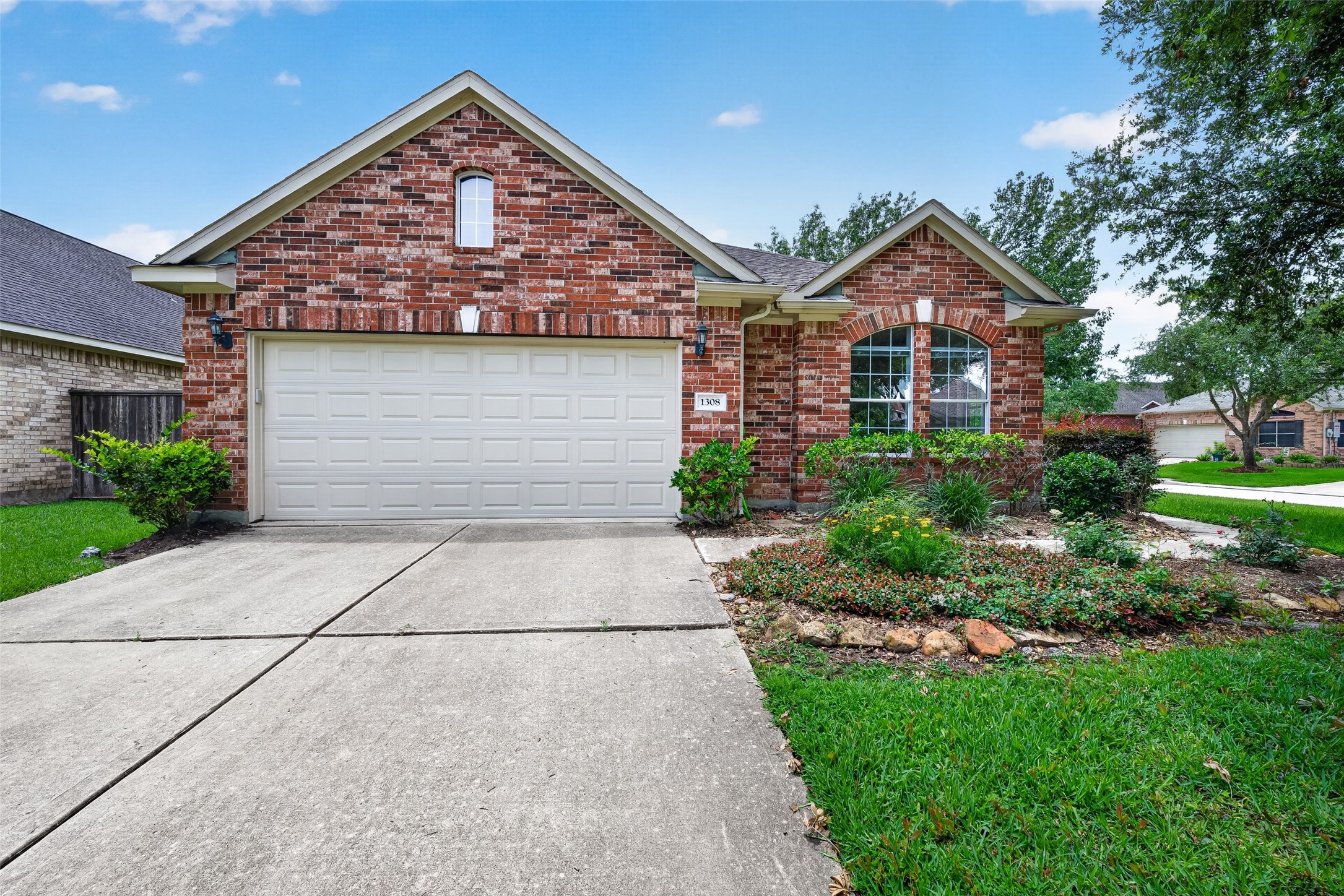 1308 Modena Drive Property Photo 1