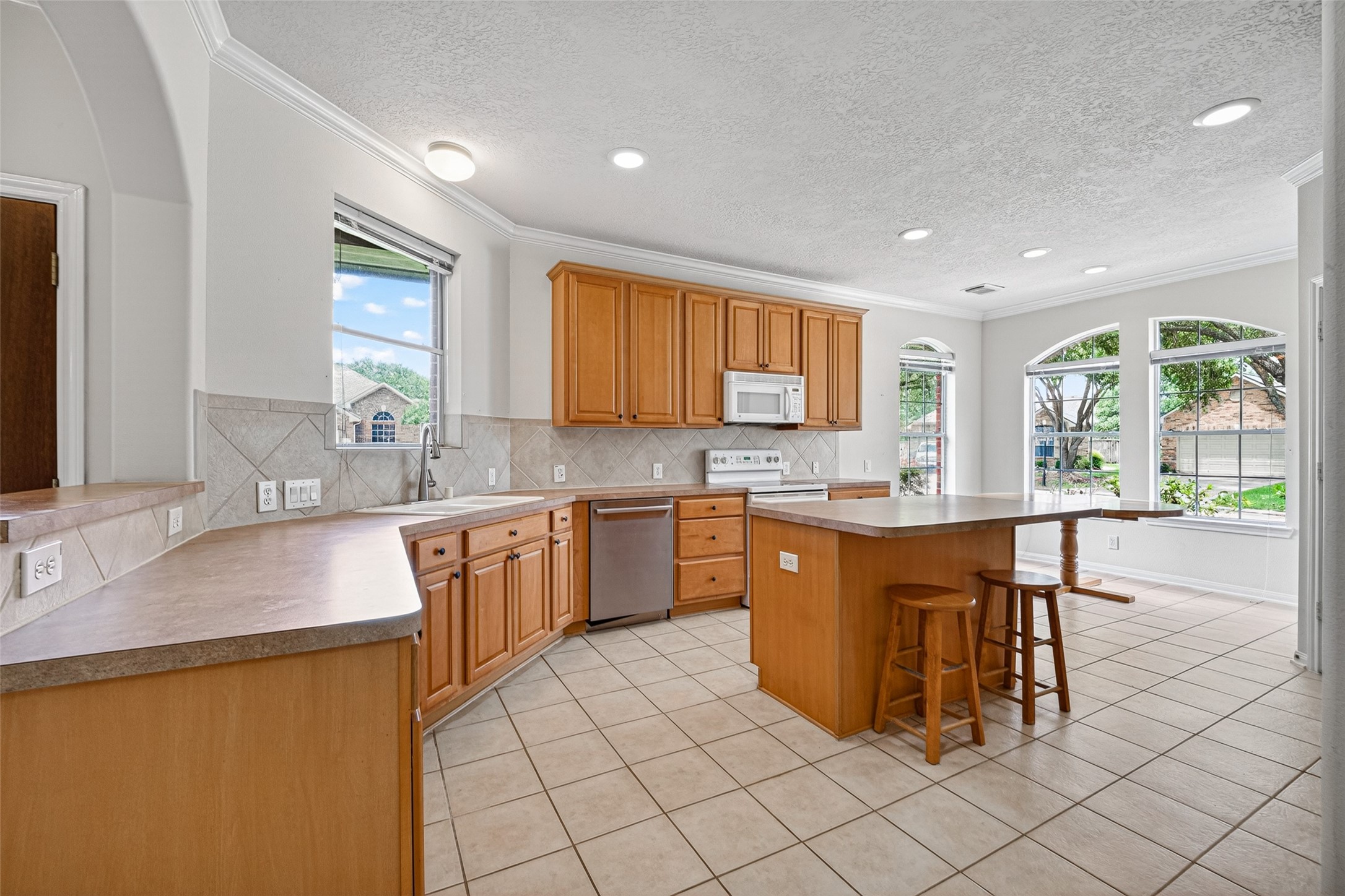 1308 Modena Drive Property Photo 13