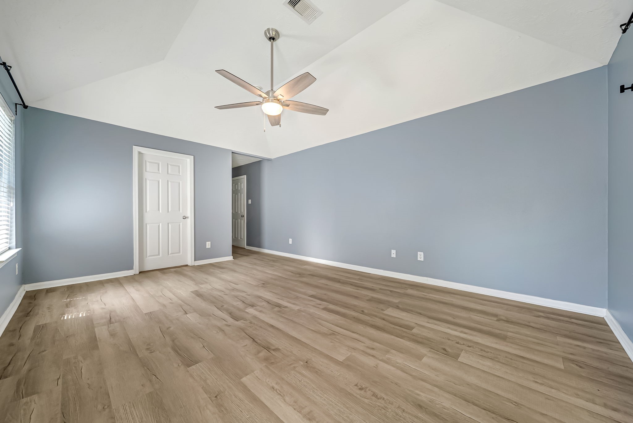 16393 Ryan Guinn Way Property Photo 21