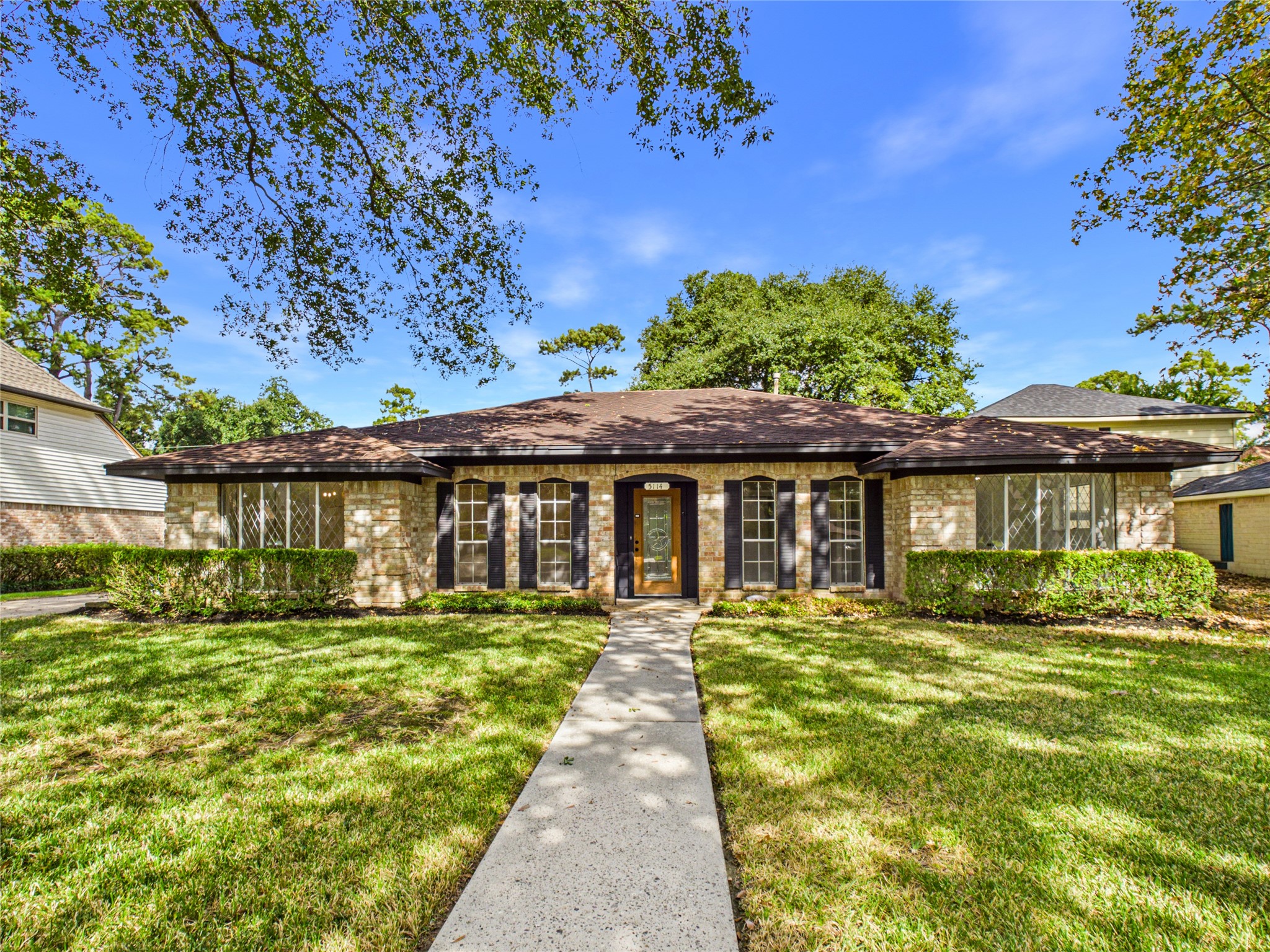 5114 Boyce Springs Drive Property Photo 2