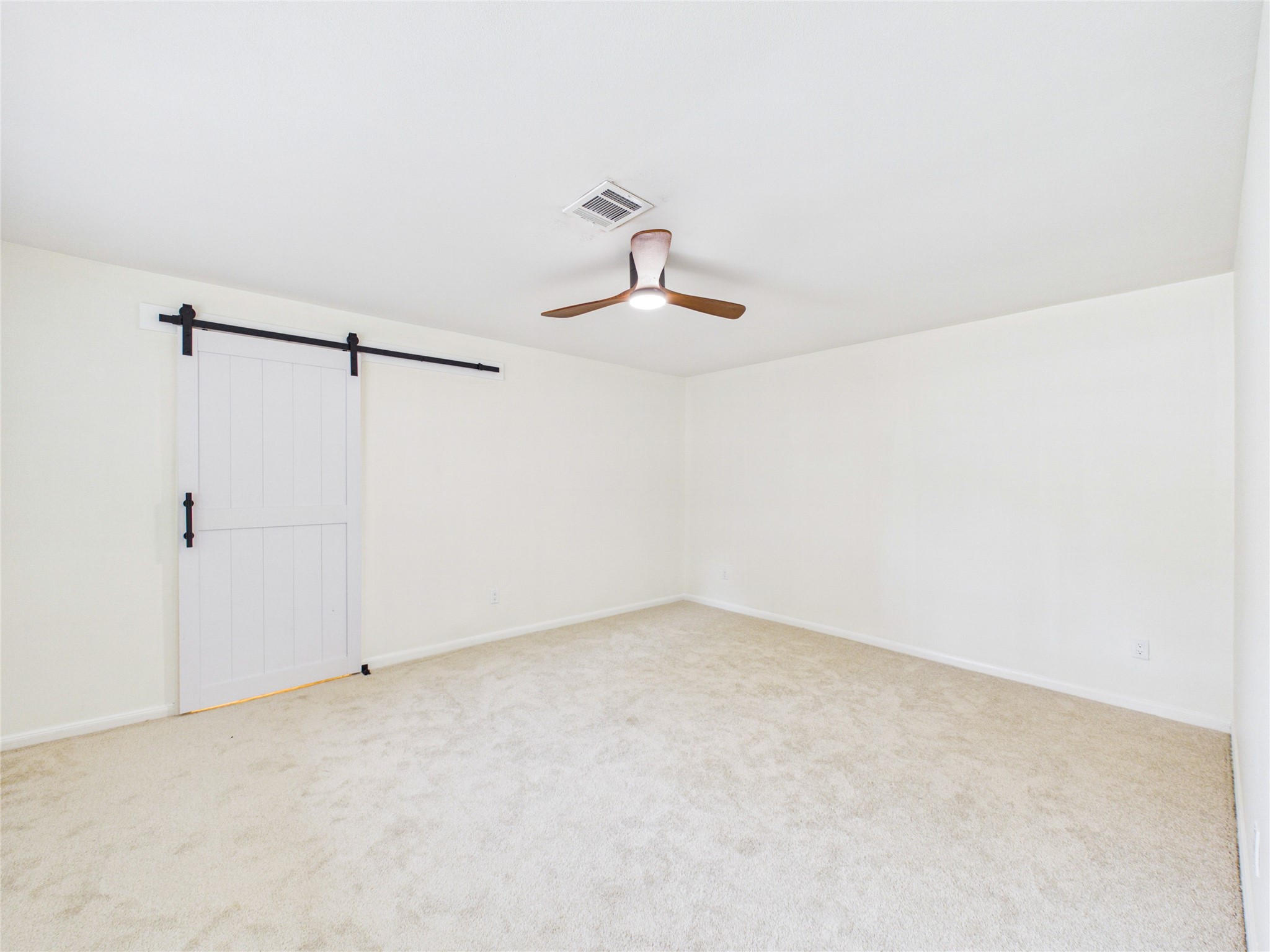 5114 Boyce Springs Drive Property Photo 8