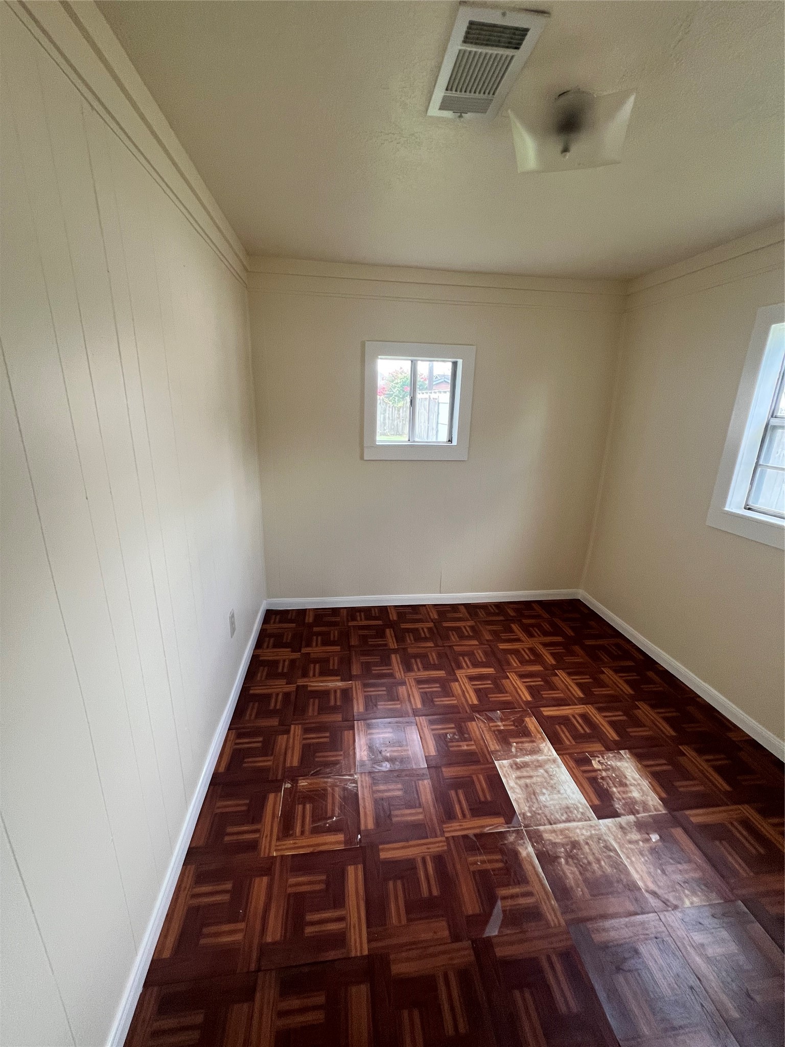 2218 2nd Street Property Photo 12