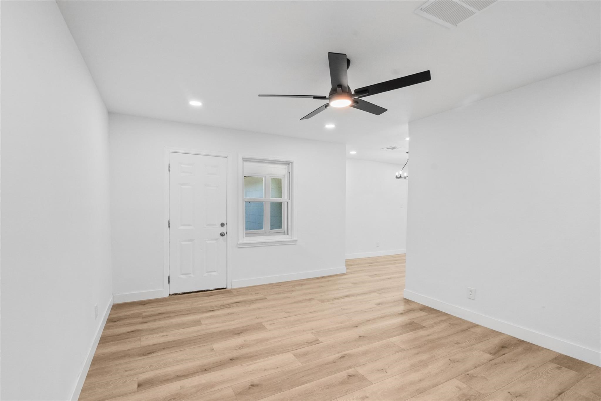 5023 Cosby Street Property Photo 6