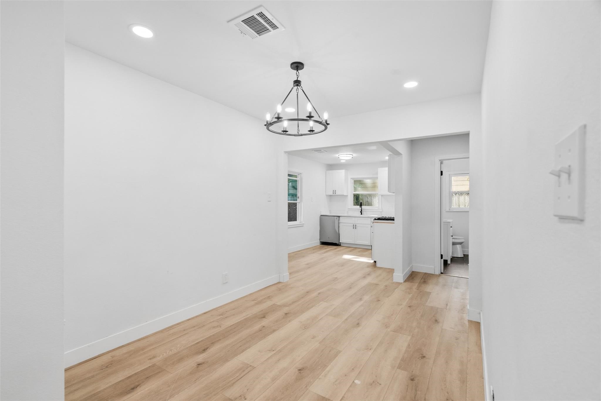 5023 Cosby Street Property Photo 9