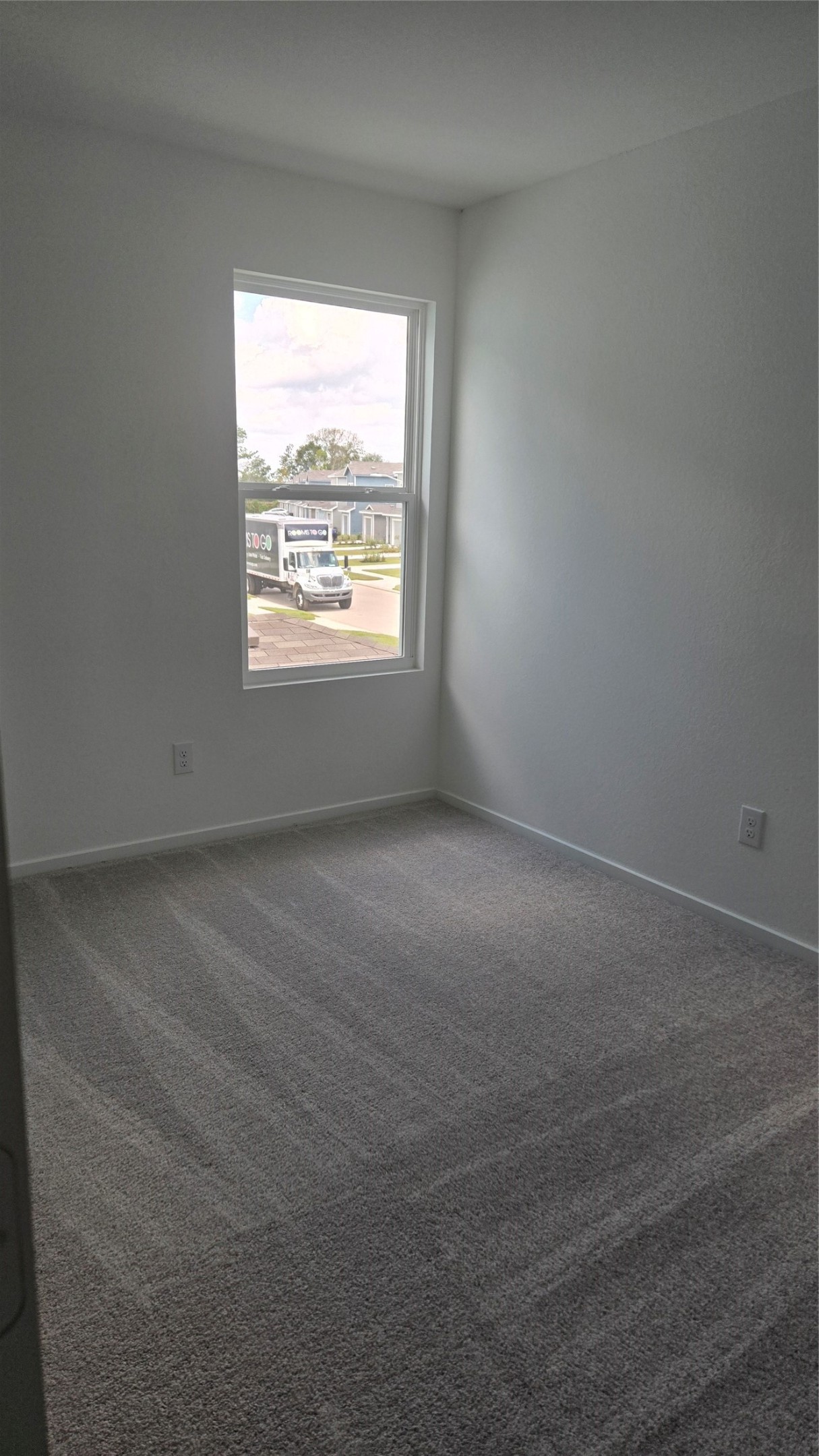 952 Pertuso Lane Property Photo 10