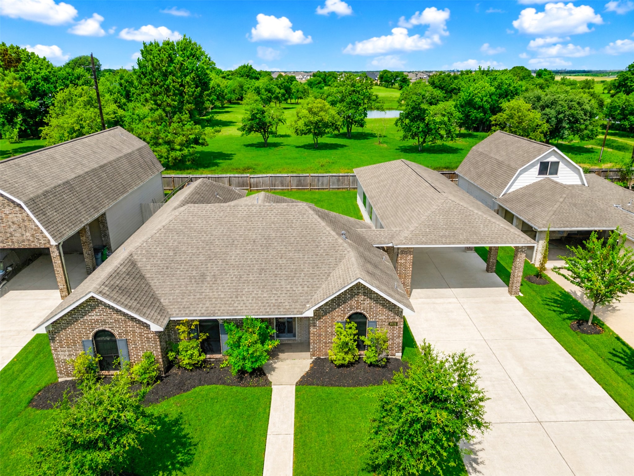 6514 Marble Falls Lane Property Photo 4
