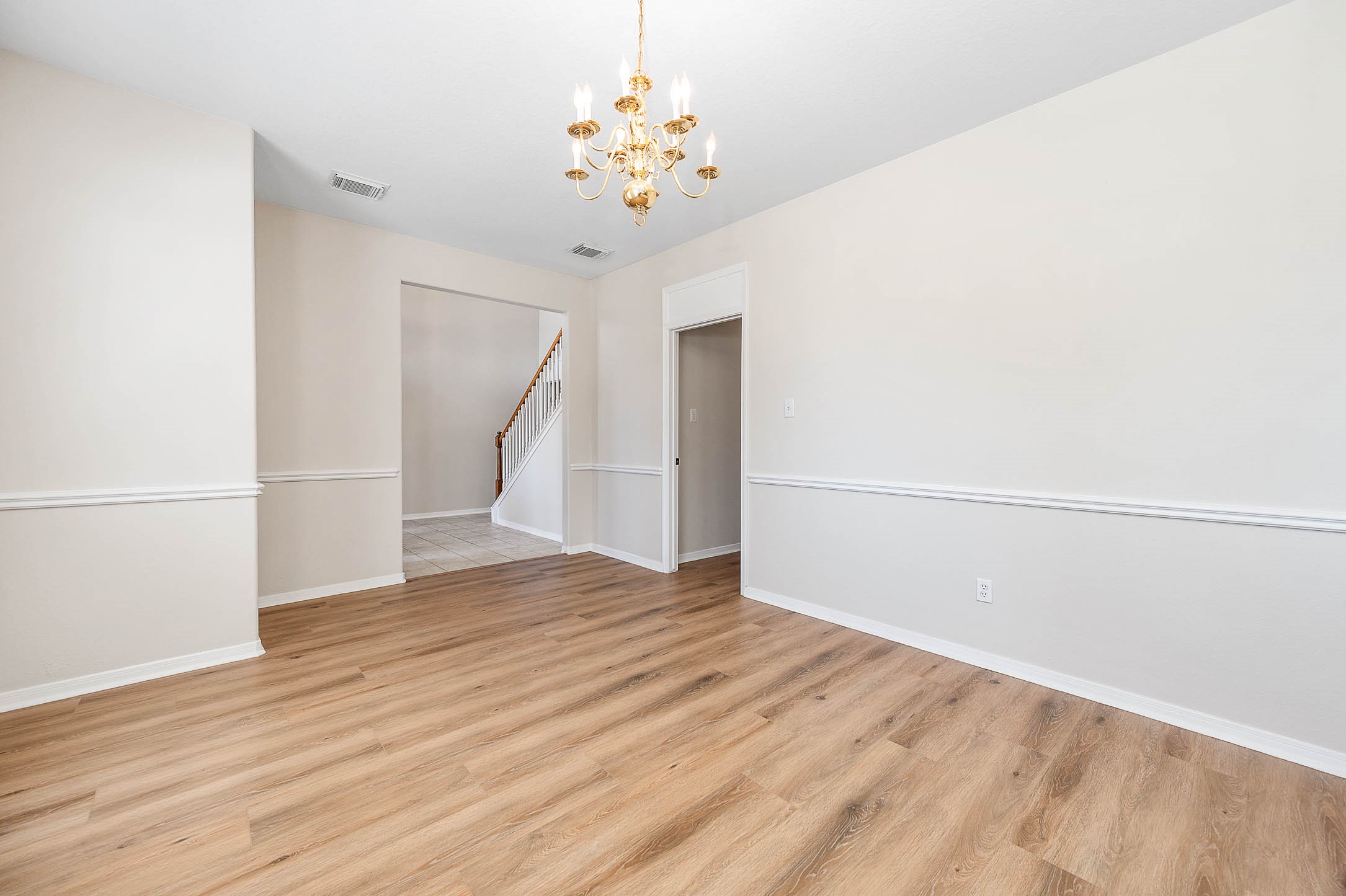 7902 Feather Springs Property Photo 9
