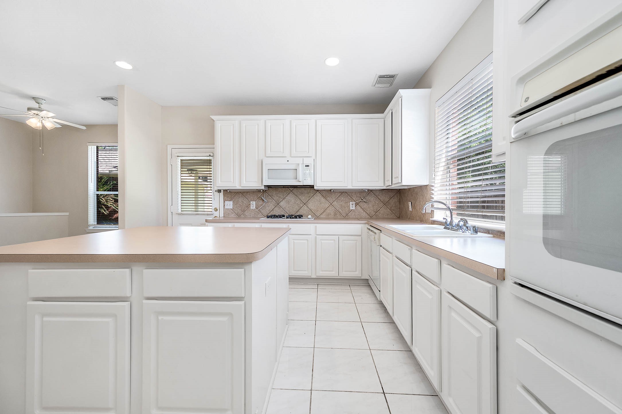 7902 Feather Springs Property Photo 19