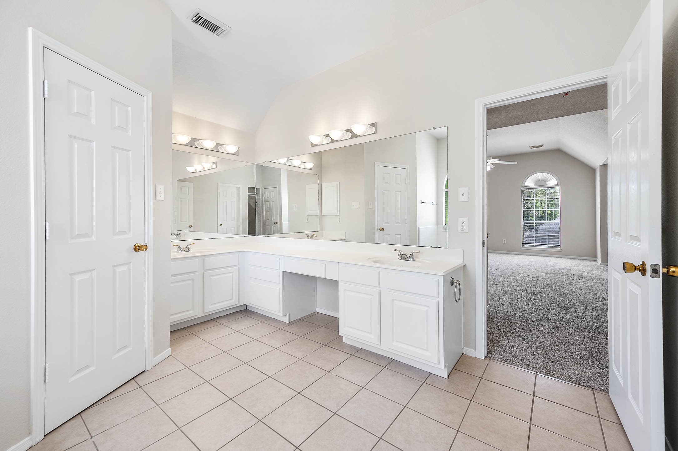 7902 Feather Springs Property Photo 37