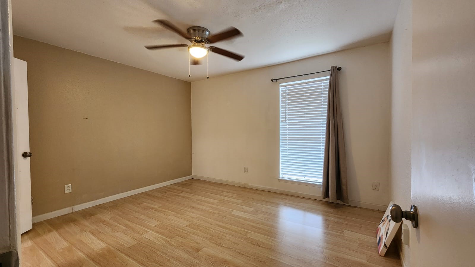 10603 S Wilcrest Drive 23 Property Photo 21