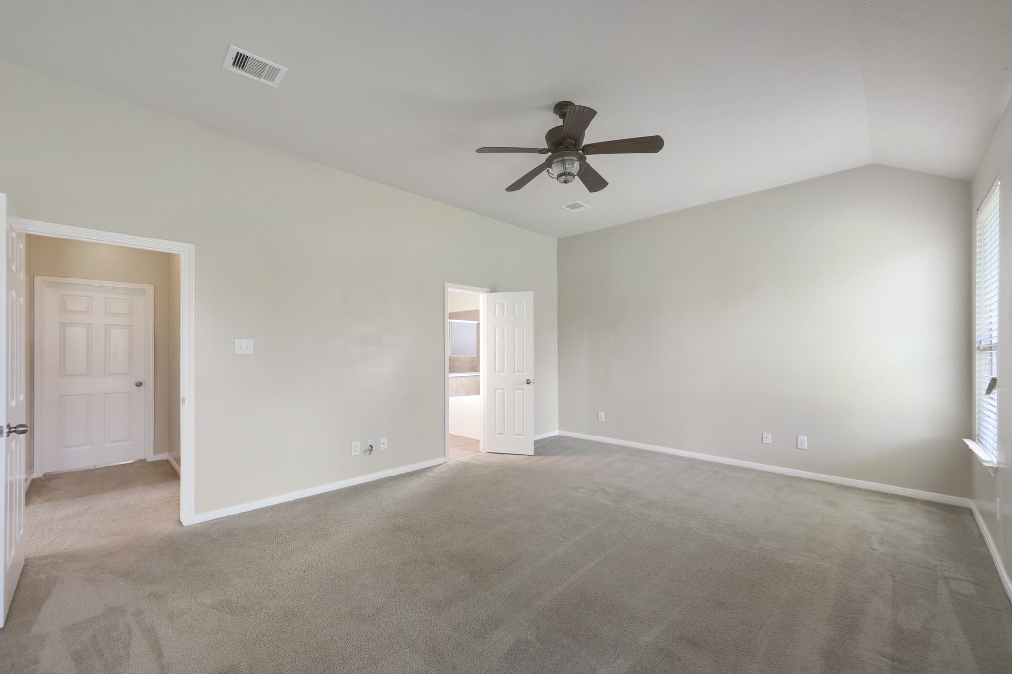 15538 Forest Creek Farms Drive Property Photo 18
