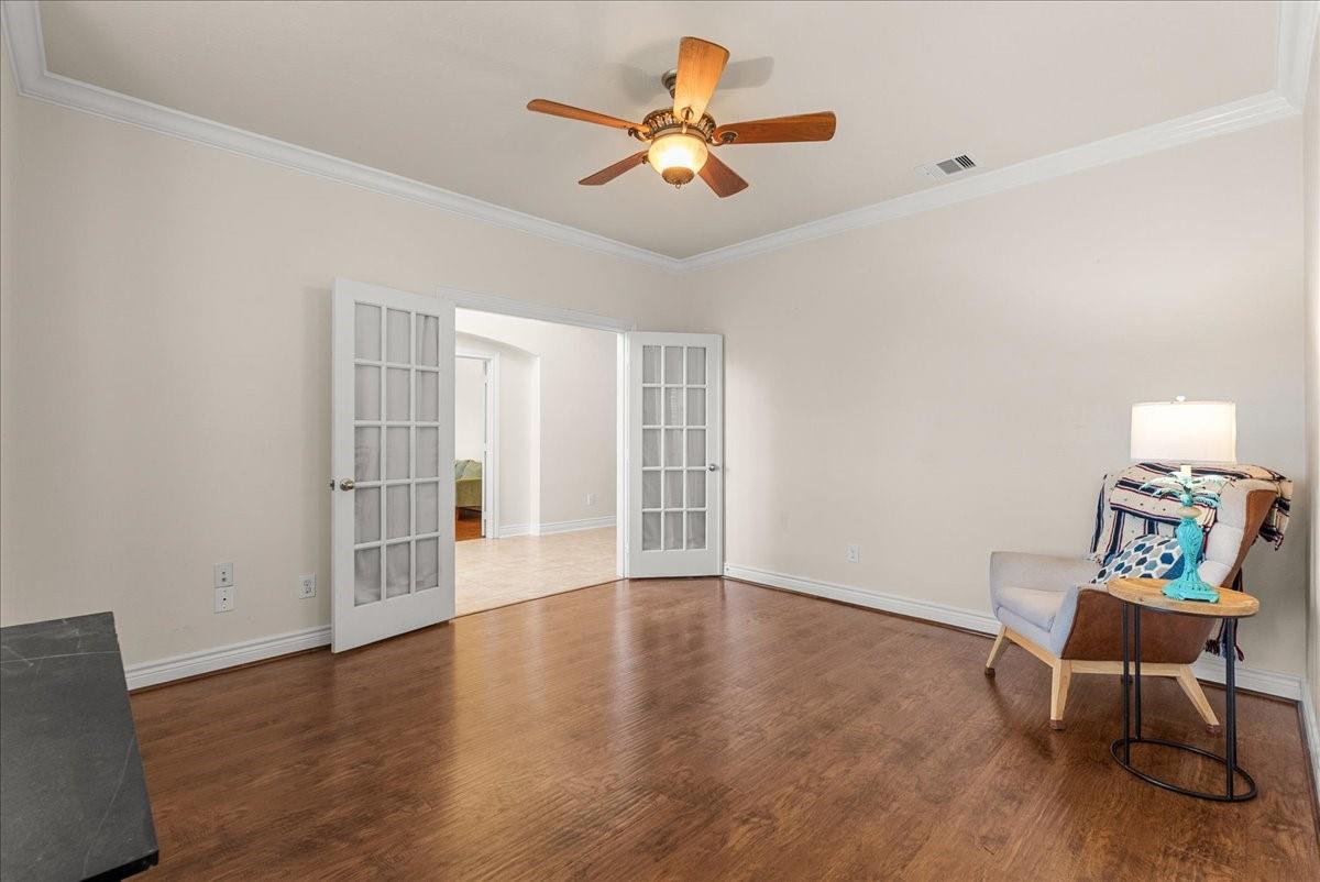 5230 Lagoon Court Property Photo 7