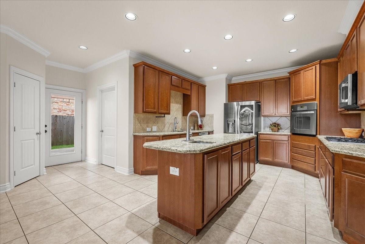 5230 Lagoon Court, Bacliff Tx 77518 Property Photo 19