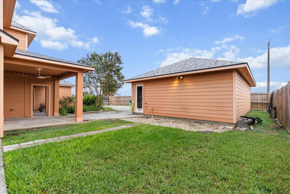 5230 Lagoon Court Property Photo 42