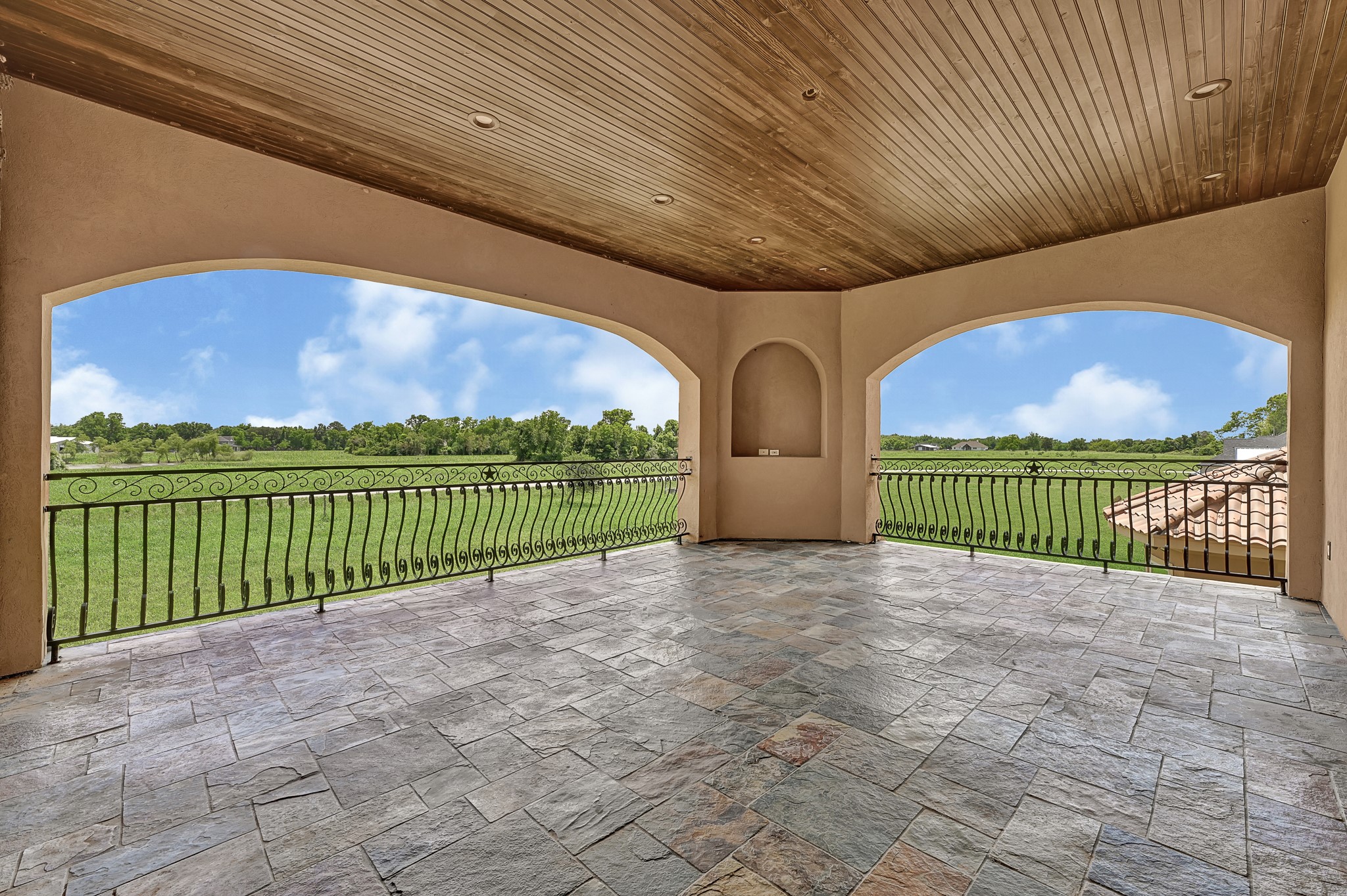 903 Chenango Ranch Drive Property Photo 5