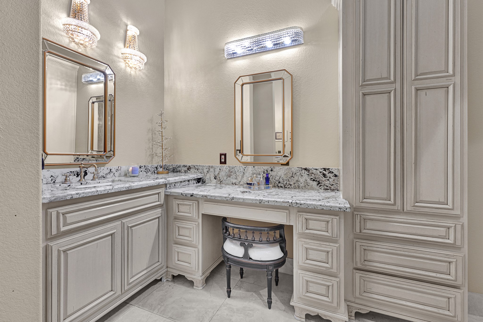 903 Chenango Ranch Drive Property Photo 24