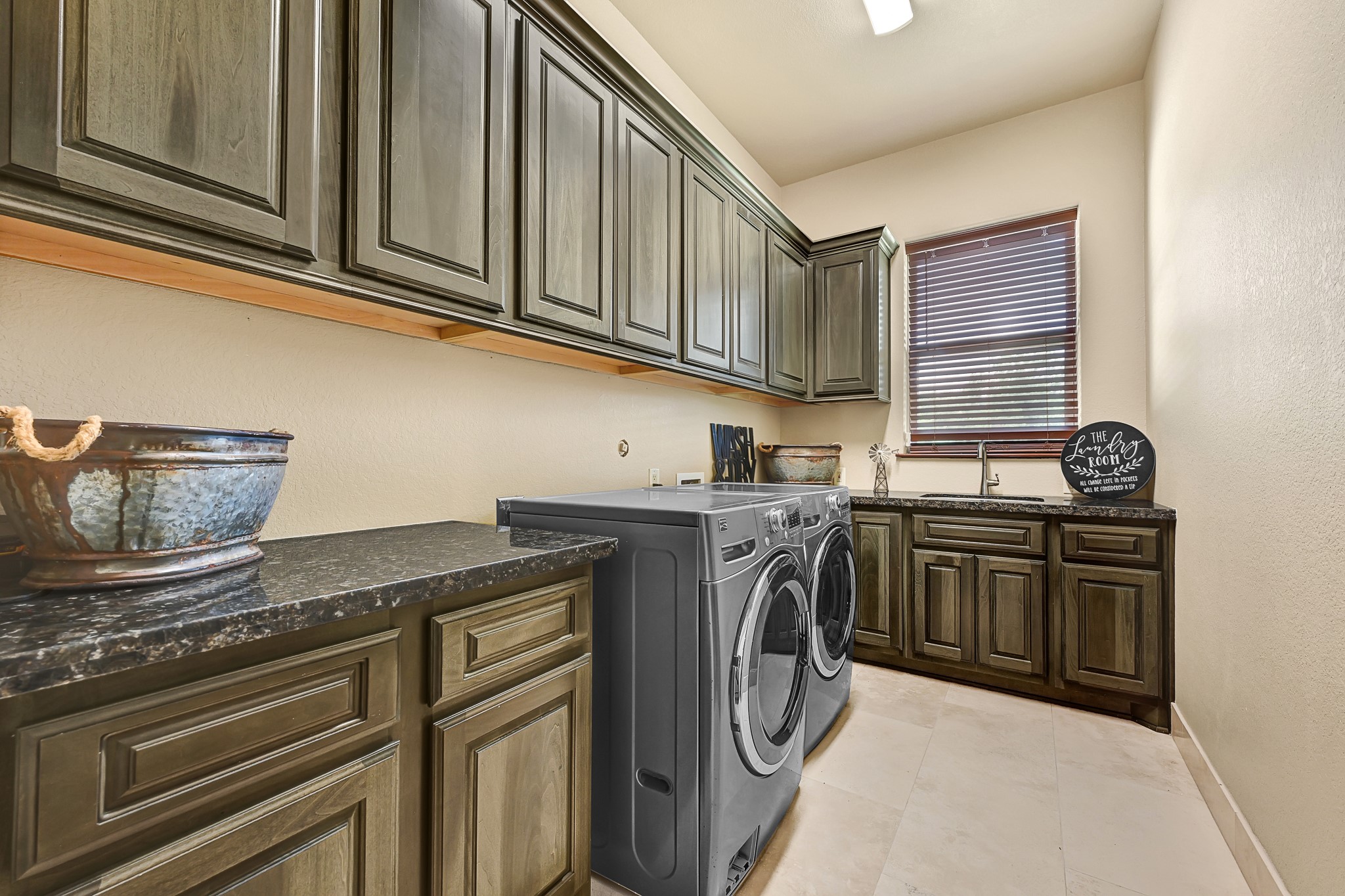 903 Chenango Ranch Drive Property Photo 31